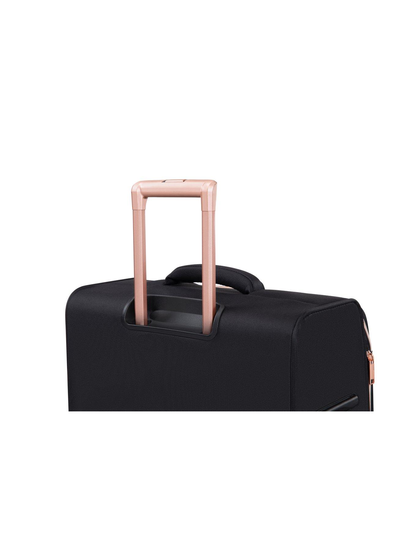  image of it-luggage-divinity-black-medium-suitcase-with-tsa-lock