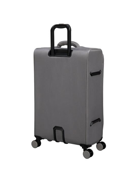stillFront image of it-luggage-census-grey-skin-medium-suitcase