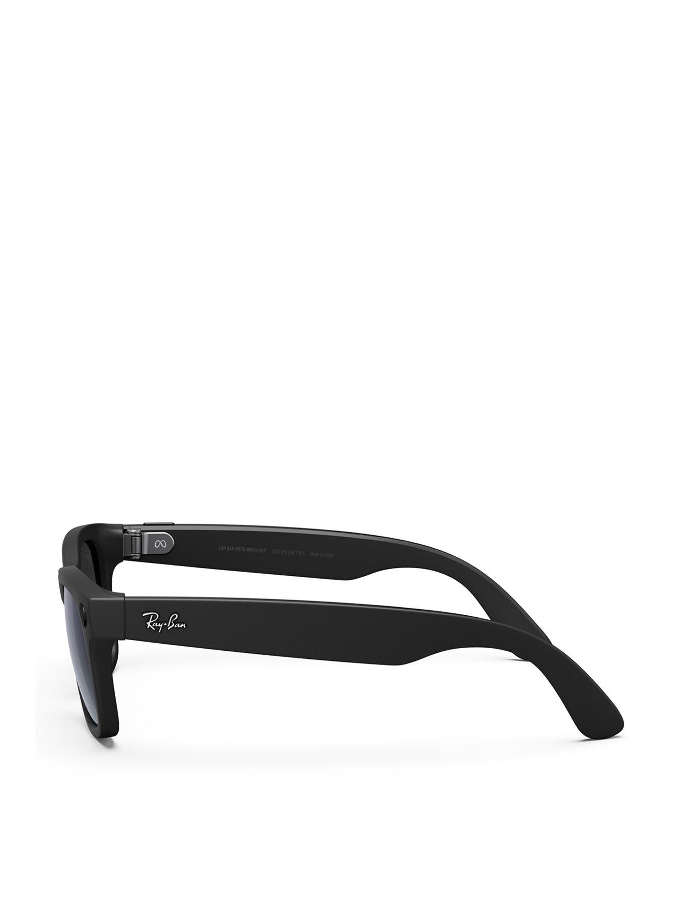 Image 3 of 8 of Ray-Ban Meta Wayfarer Glasses - Matte Black, Polarised Gradient Graphite