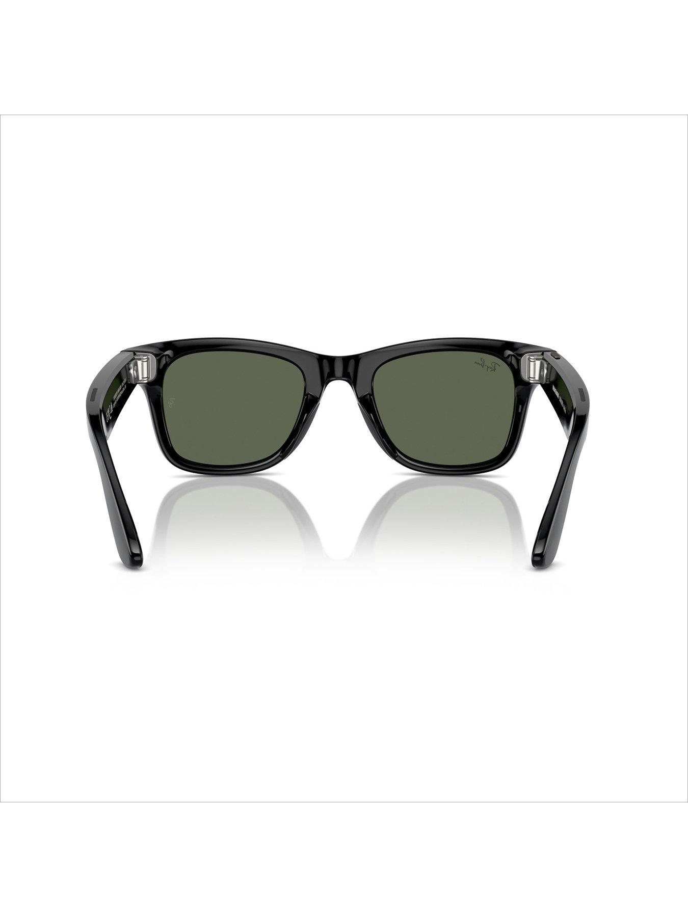 Image 5 of 8 of Ray-Ban Meta Wayfarer (Large)&nbsp;Smart Glasses -&nbsp;Shiny Black, Plano G15&nbsp;Green