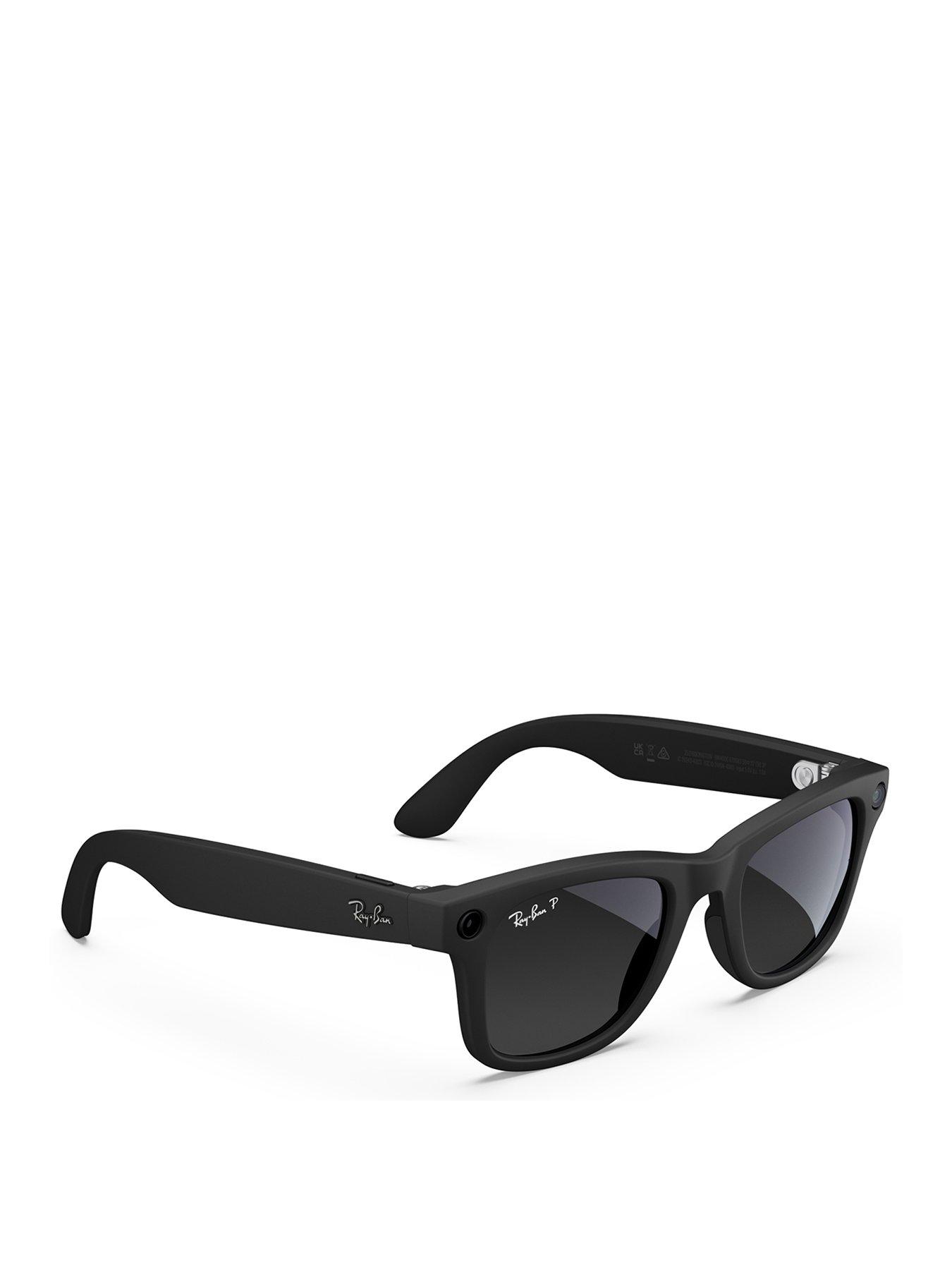 Image 2 of 8 of Ray-Ban Meta Wayfarer Large Glasses - Matte Black, Polarised Gradient Graphite