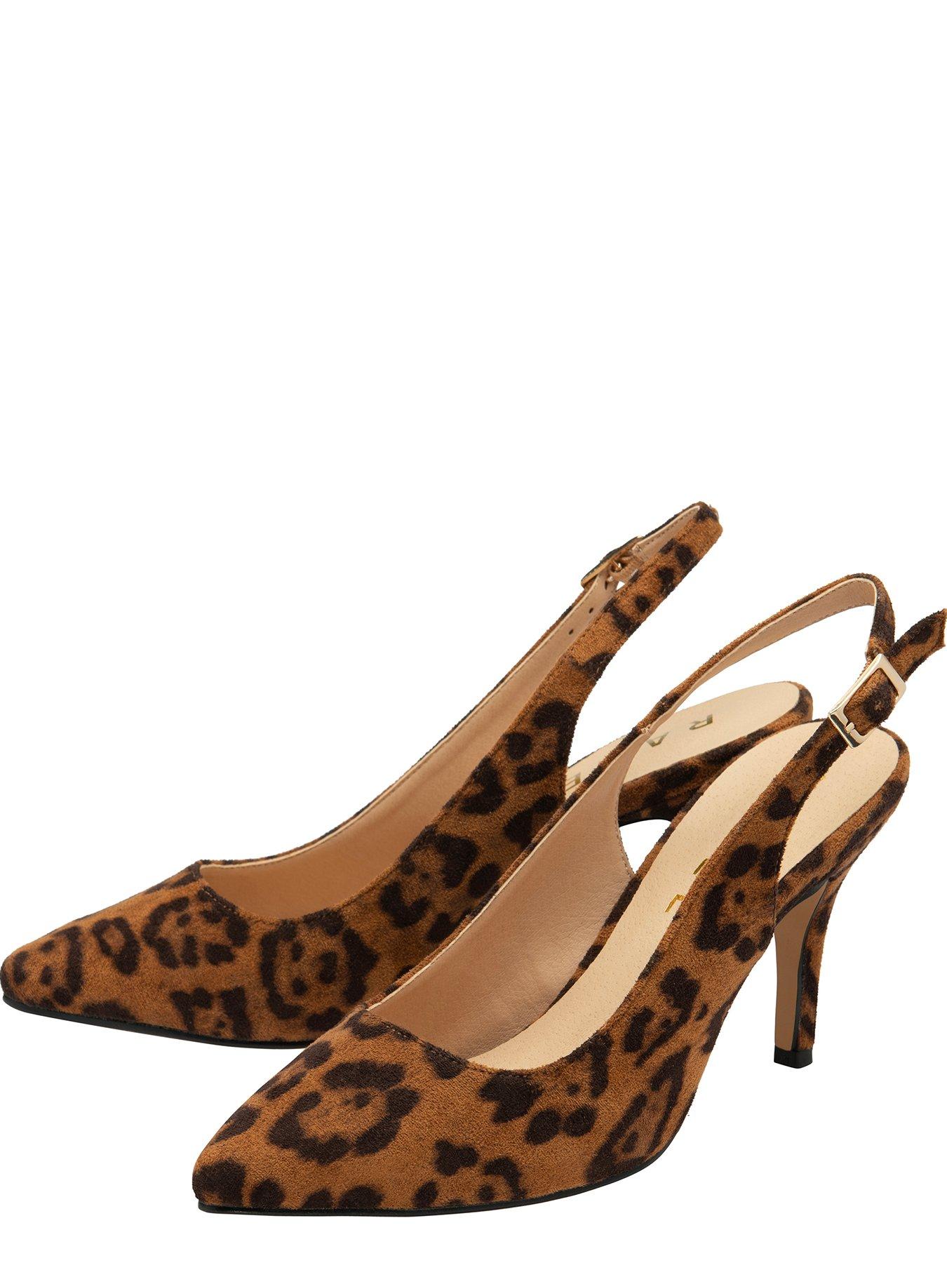 Leopard print 2024 heeled shoes