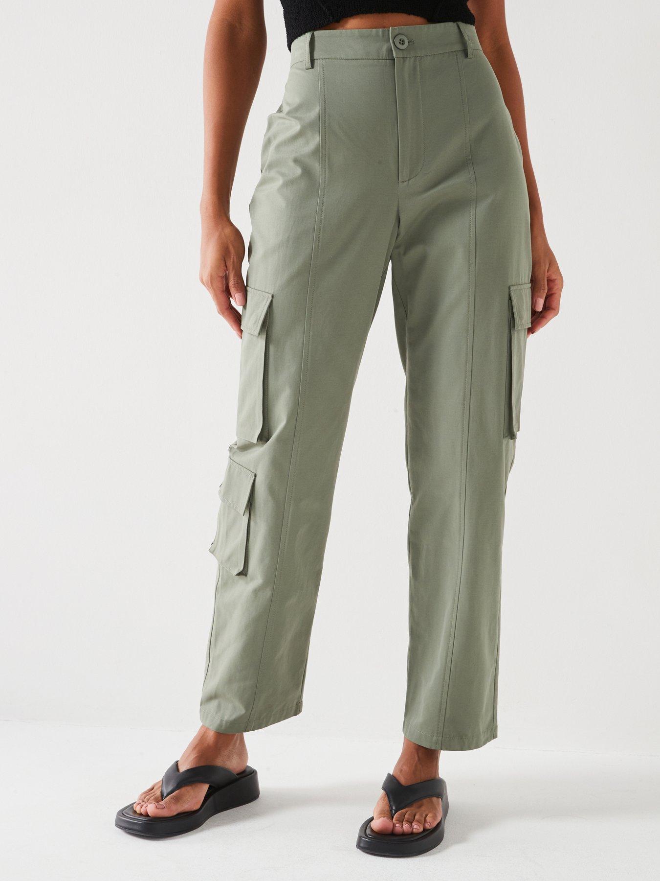 Straight pocket trousers hotsell