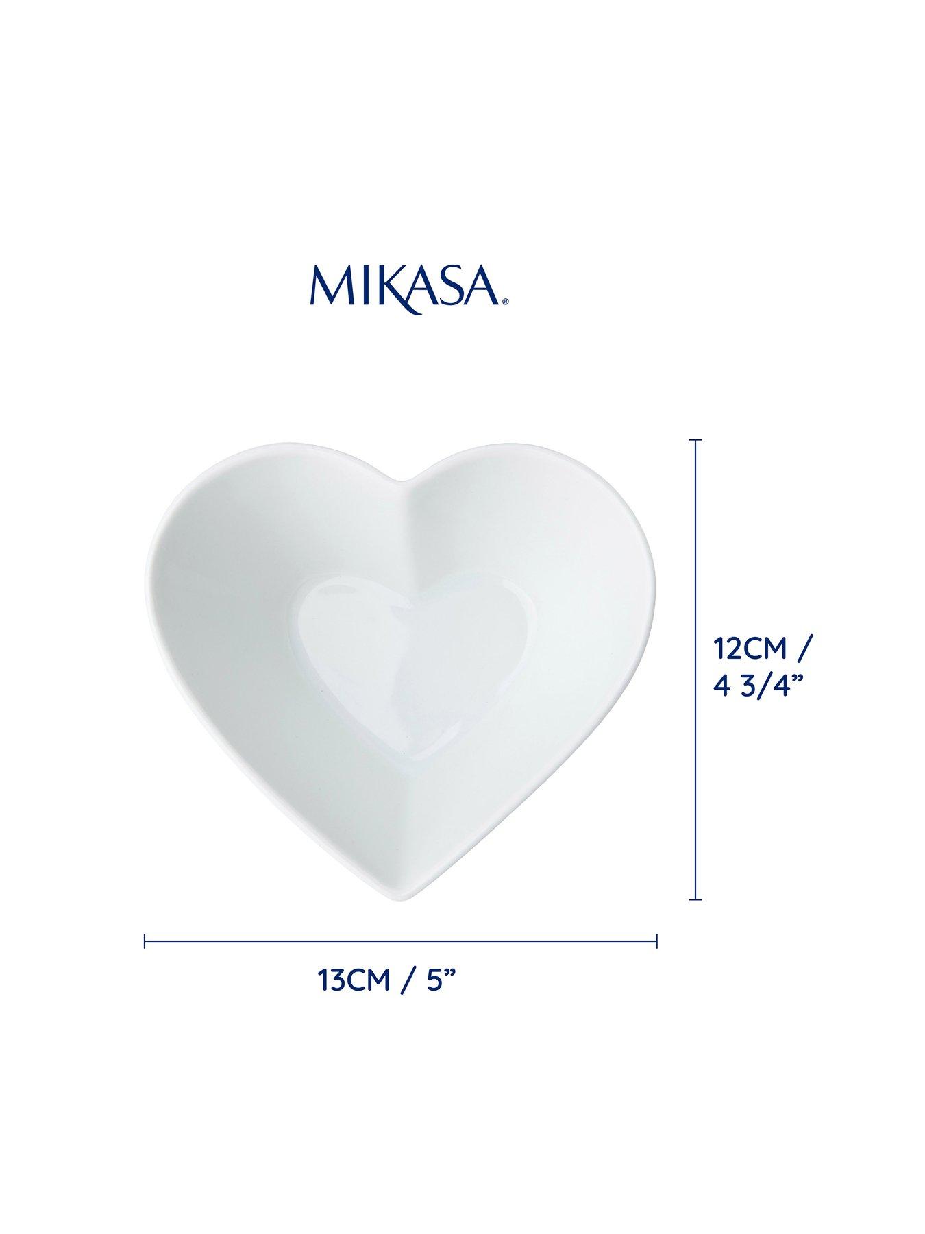 Image 5 of 7 of Mikasa Chalk Small Heart-Shaped Serving Bowl