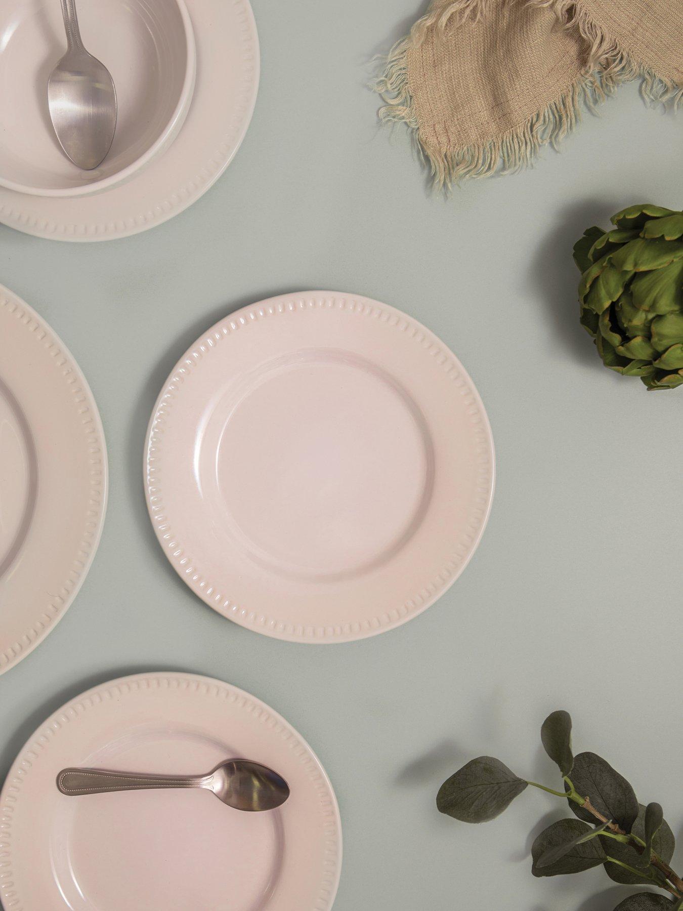 Product photograph of Mikasa Cranborne Set Of 4 Side Plates from very.co.uk