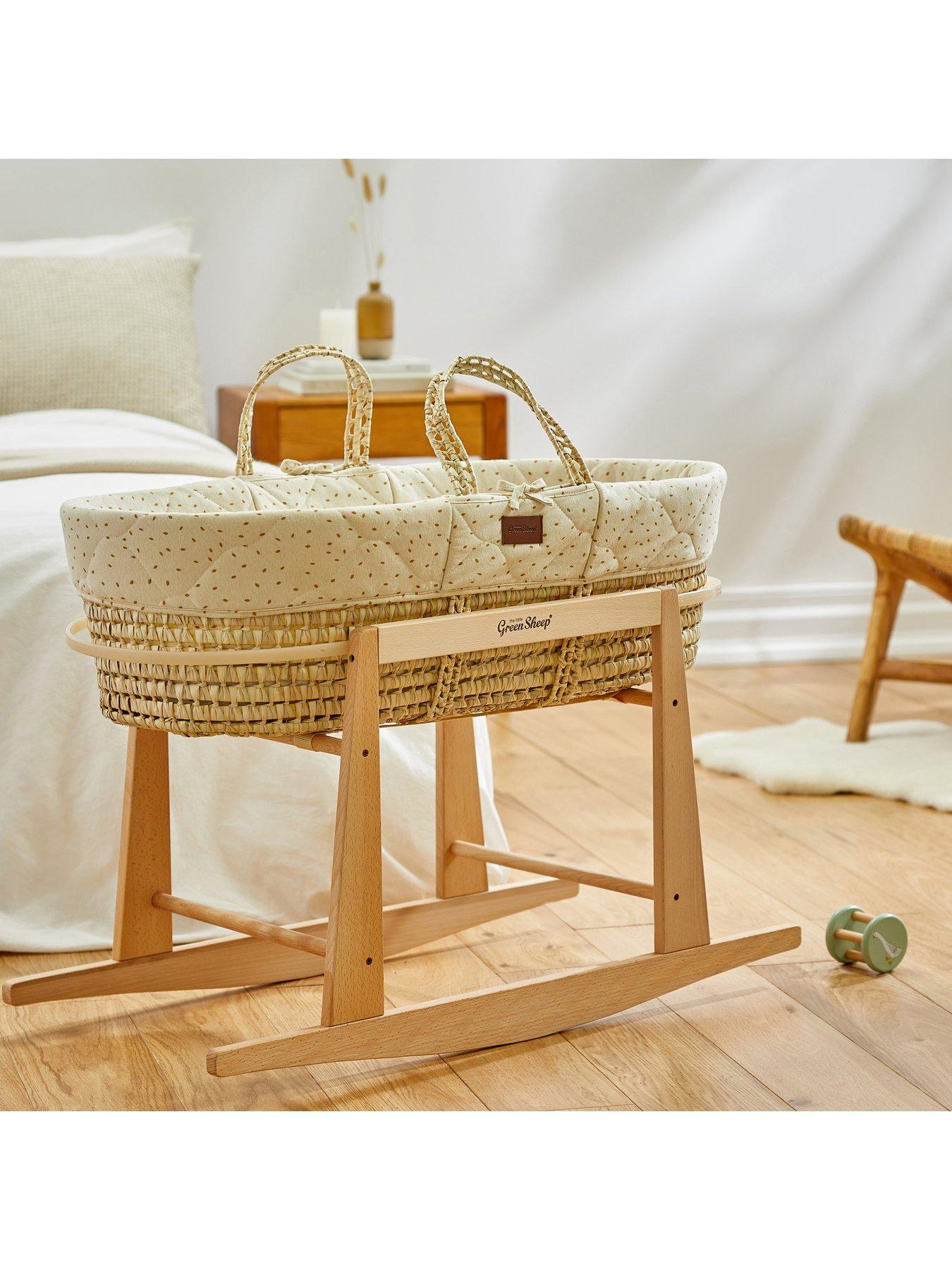 the-little-green-sheep-natural-quilted-moses-basket-amp-rocking-stand-linen-rice-print