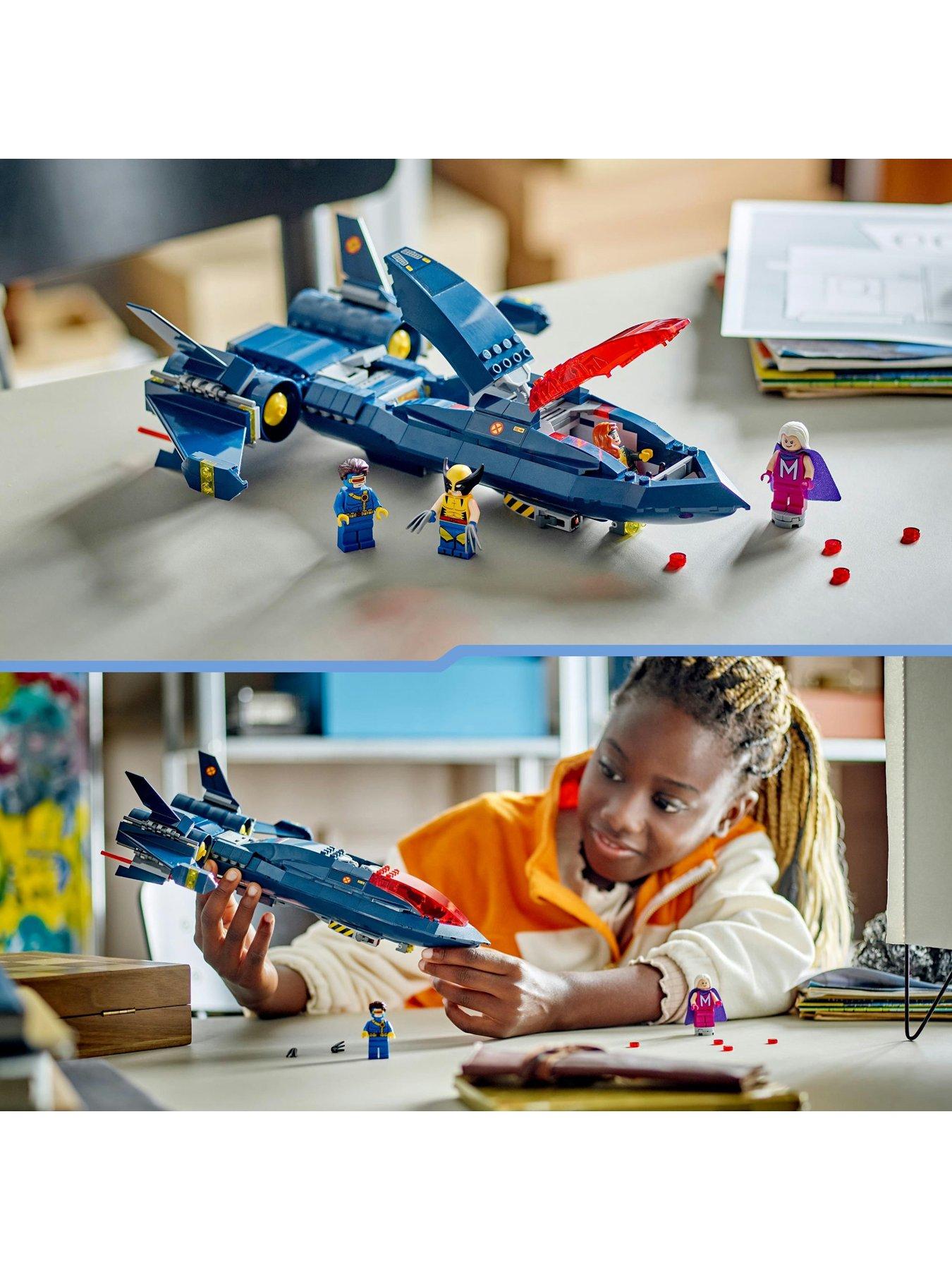 Avengers discount lego airplane