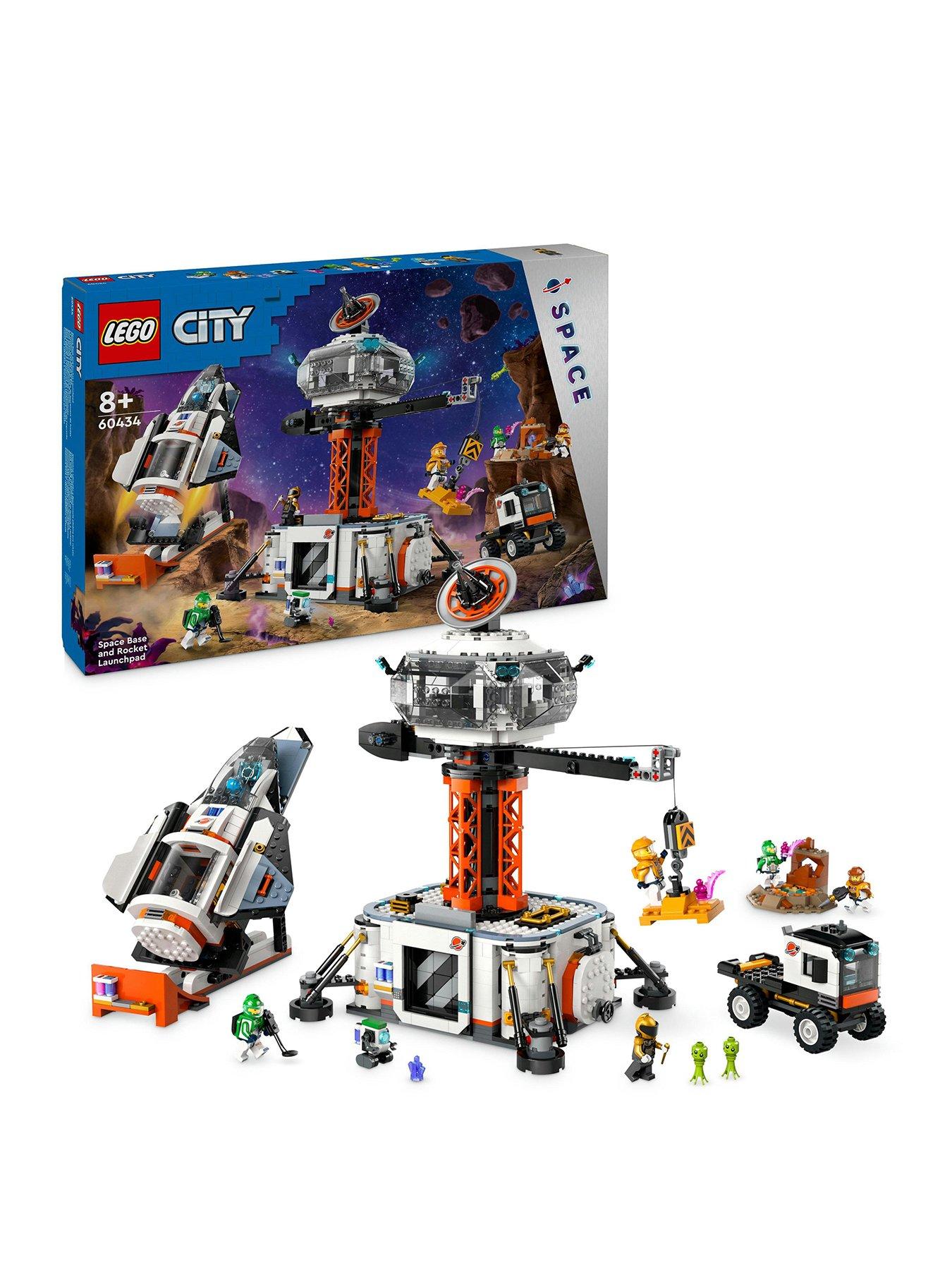 Lego city space discount centre