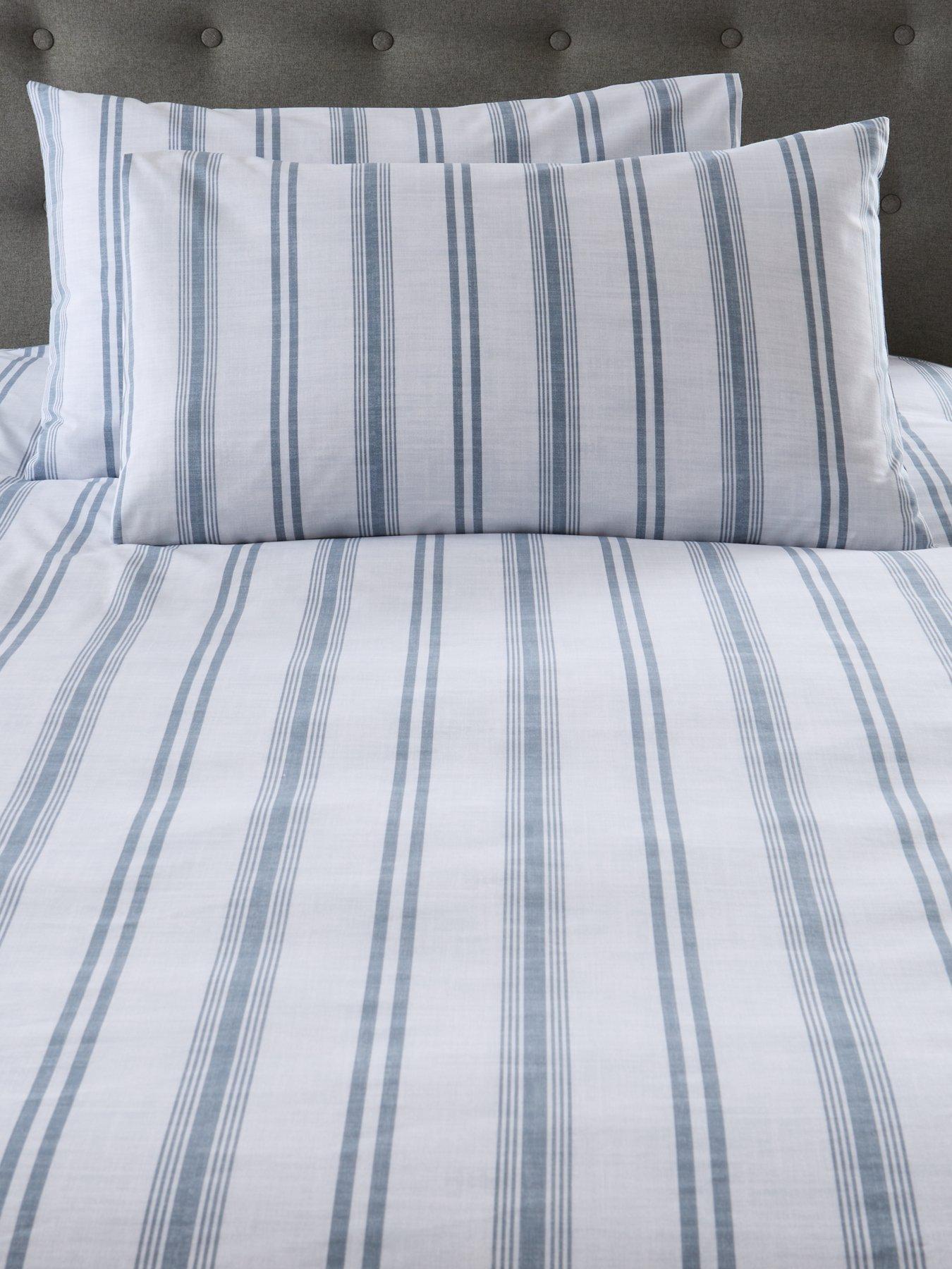 Image 4 of 6 of Everyday Farmhouse Stripe Duvet Cover Set - Blue