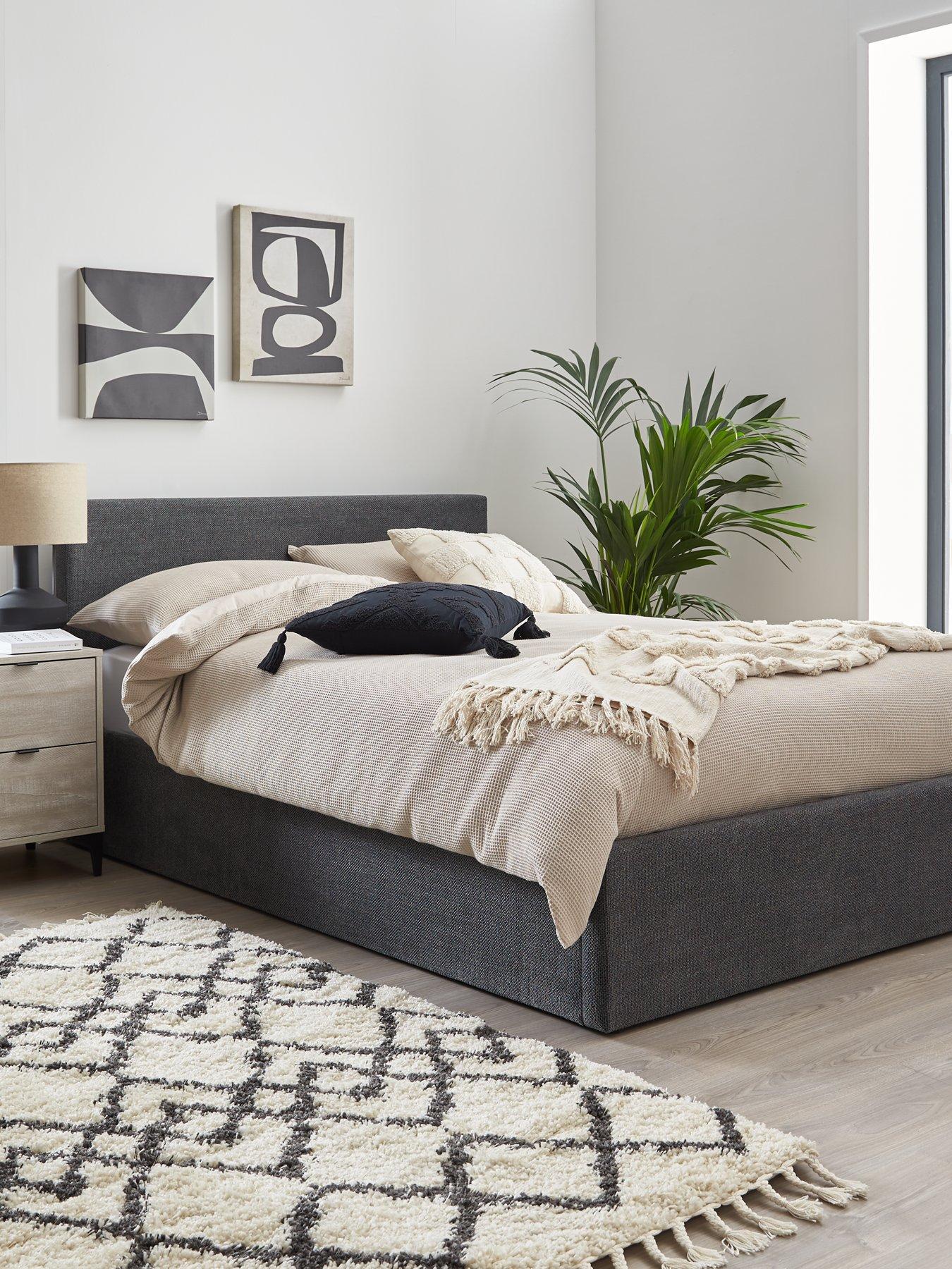 Very ottoman deals bed