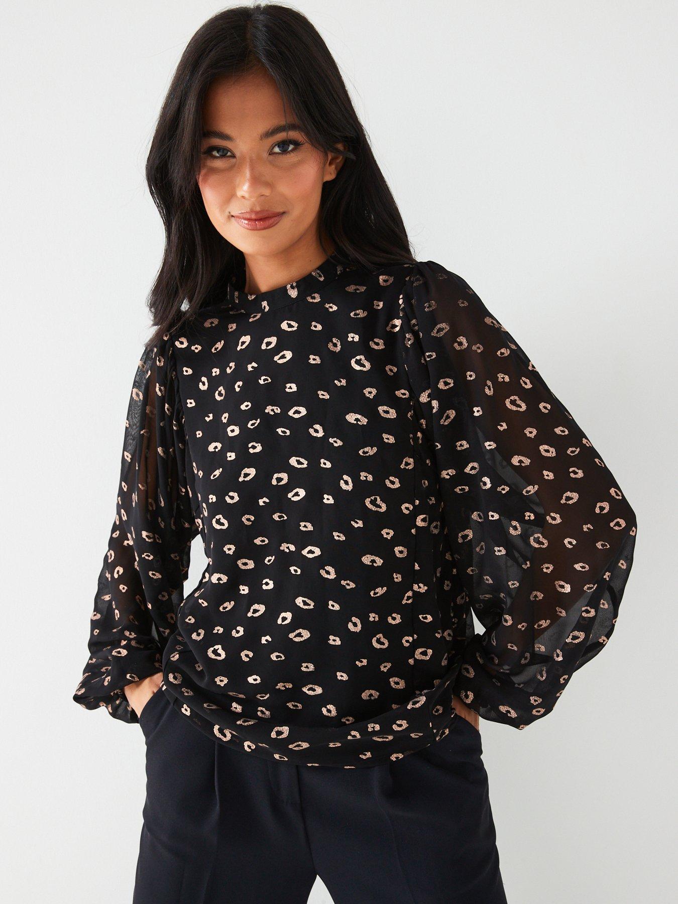 High neck clearance puff sleeve blouse