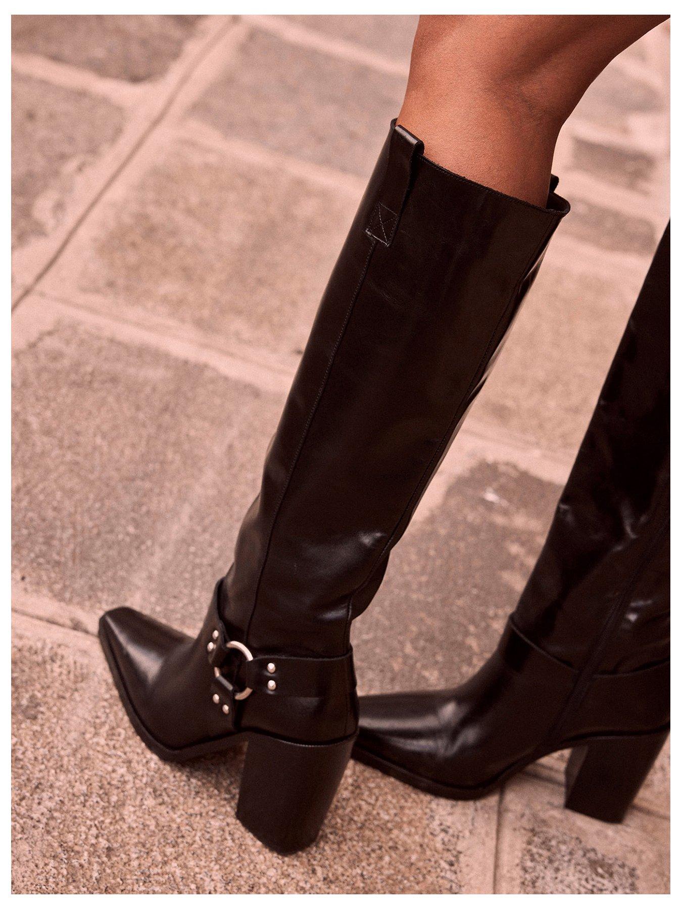 Black Leather Buckle Boots