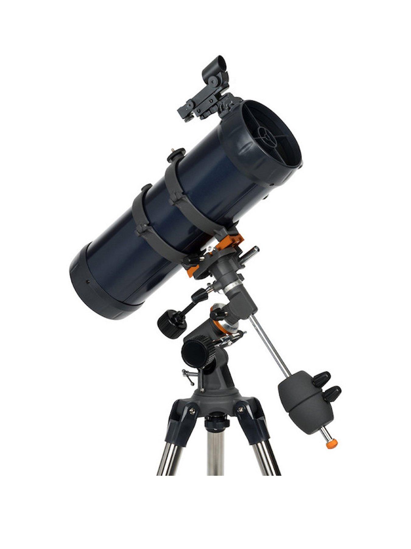 undefined Astromaster 114EQ with smartphone adapter