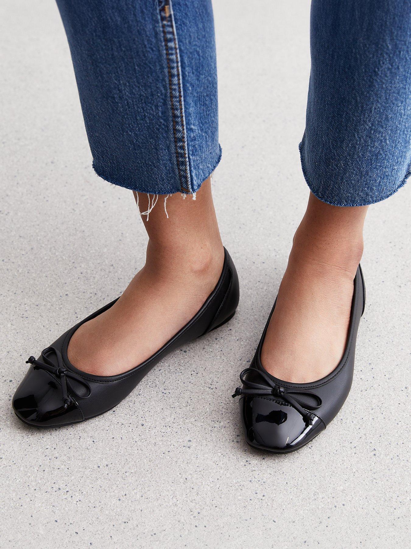 Black patent hot sale ballerina pumps