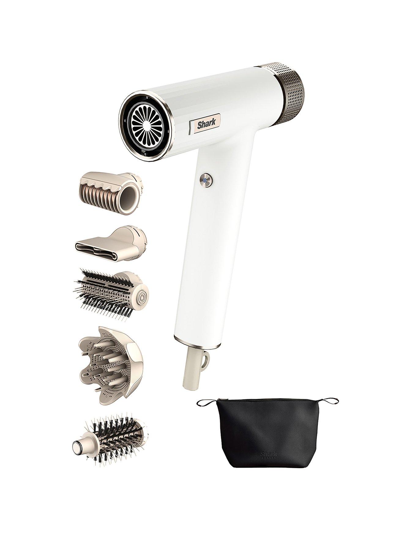 Lightweight powerful clearance hairdryer