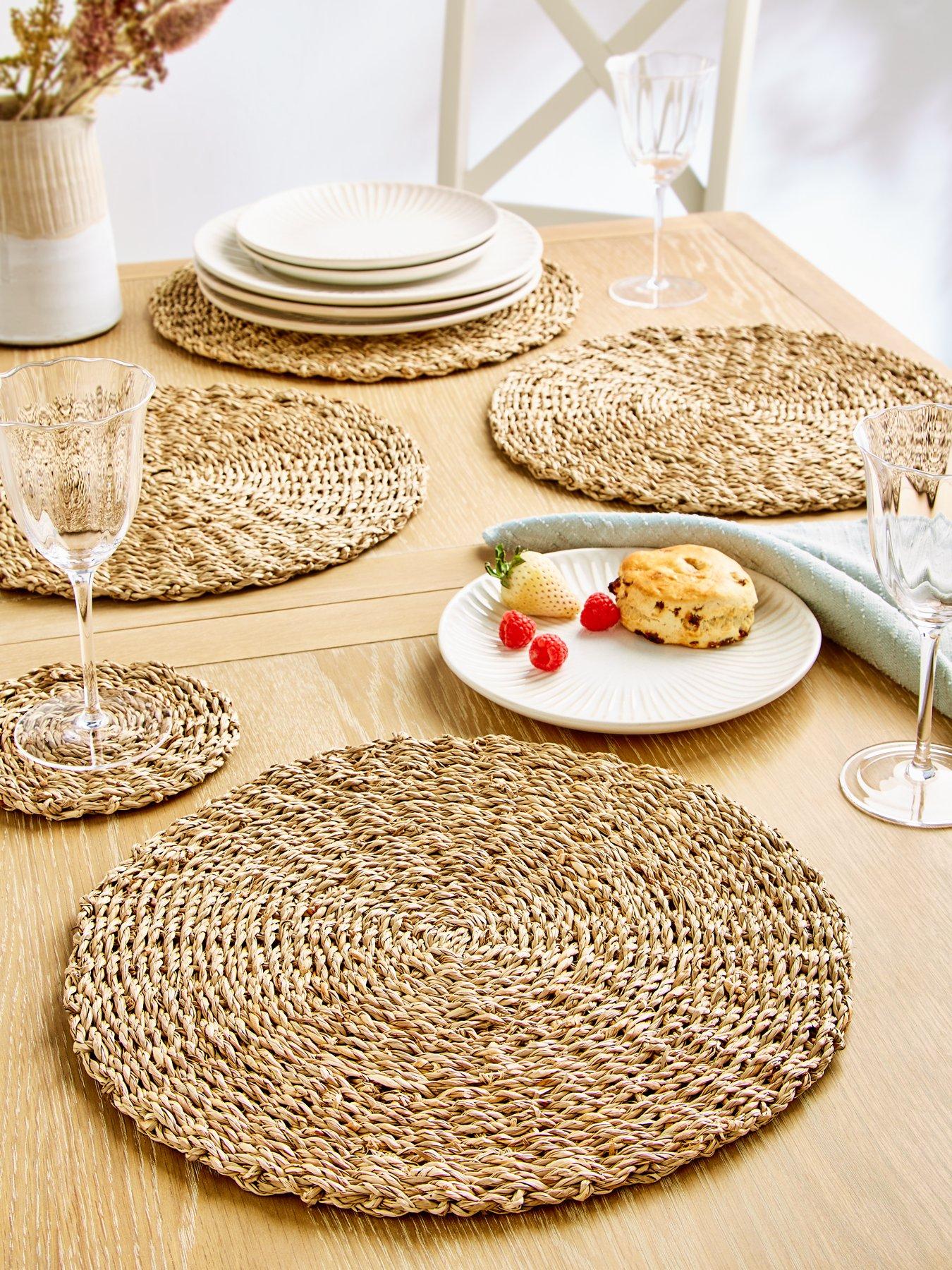 Very Home Set Of 4 Round Dark Seagrass Placemats
