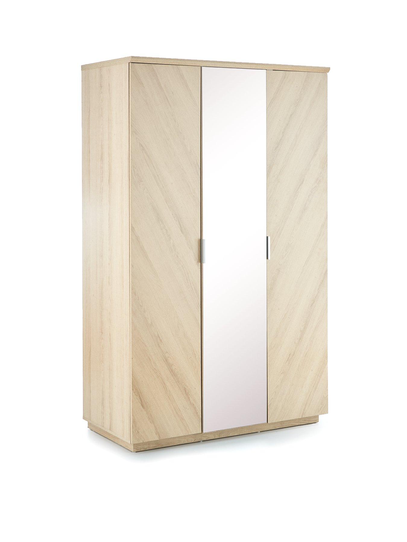 Kentford 3 Door Mirrored Wardrobe Oak