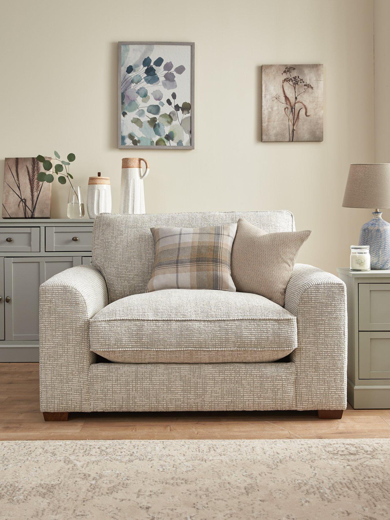 undefined Arlo Snuggle Chair