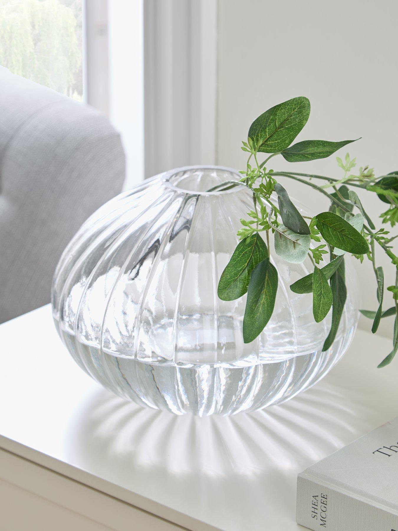 Product photograph of Very Home Large Glass Ribbed Vase from very.co.uk