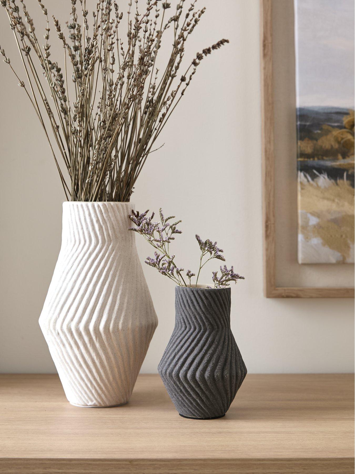 Product photograph of Very Home Set Of 2 Ribbed Vases from very.co.uk