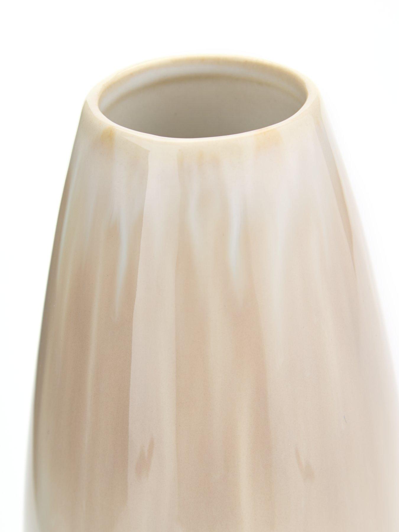 Image 4 of 5 of The Very Collection Ombre Vases &ndash; Set of 2