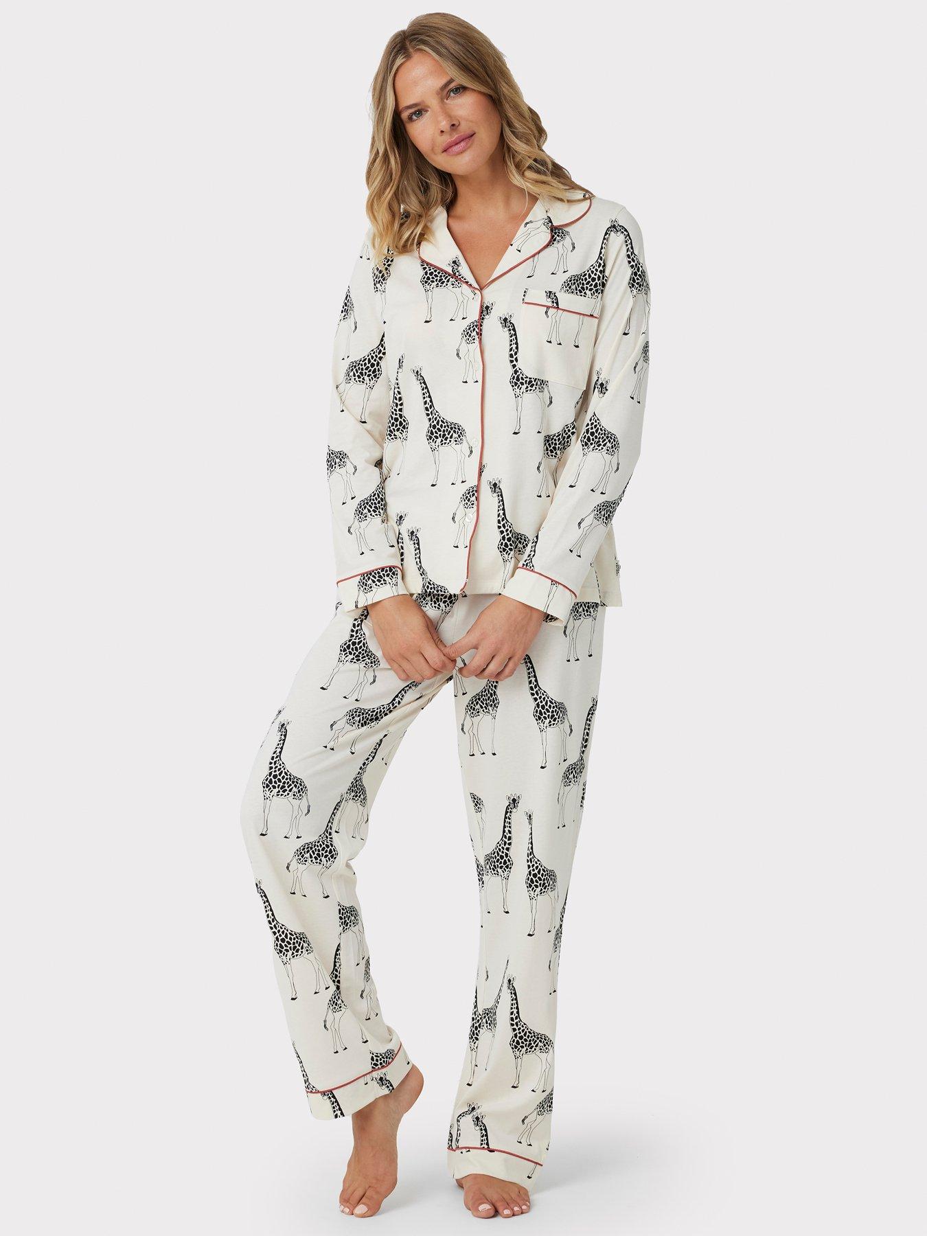 CHELSEA PEERS Cream Giraffe Button Up Long Pyjama Set very