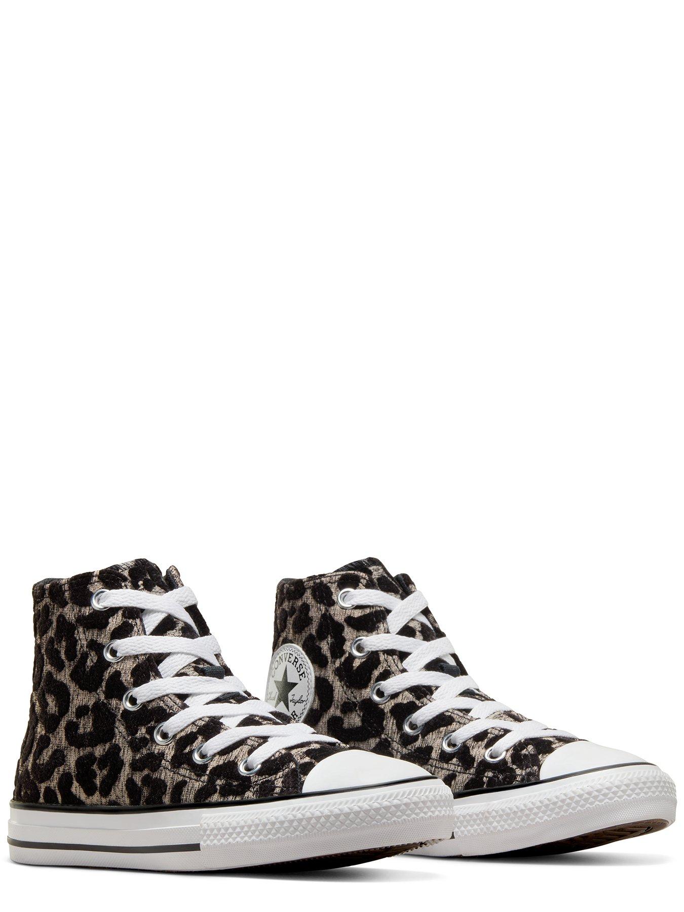 Baby girl deals leopard converse