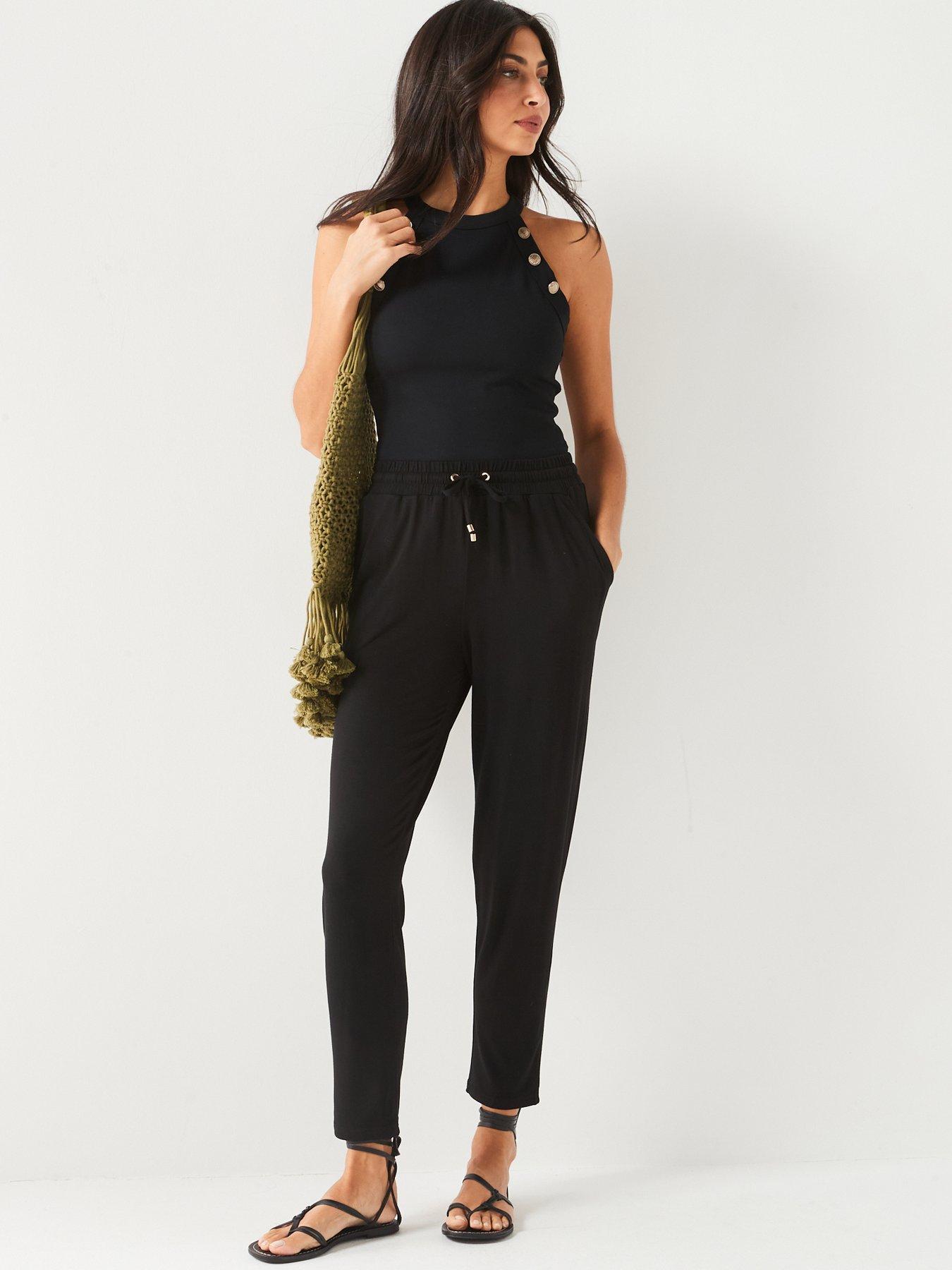 Image 5 of 5 of Everyday Tapered Leg Trouser - Black