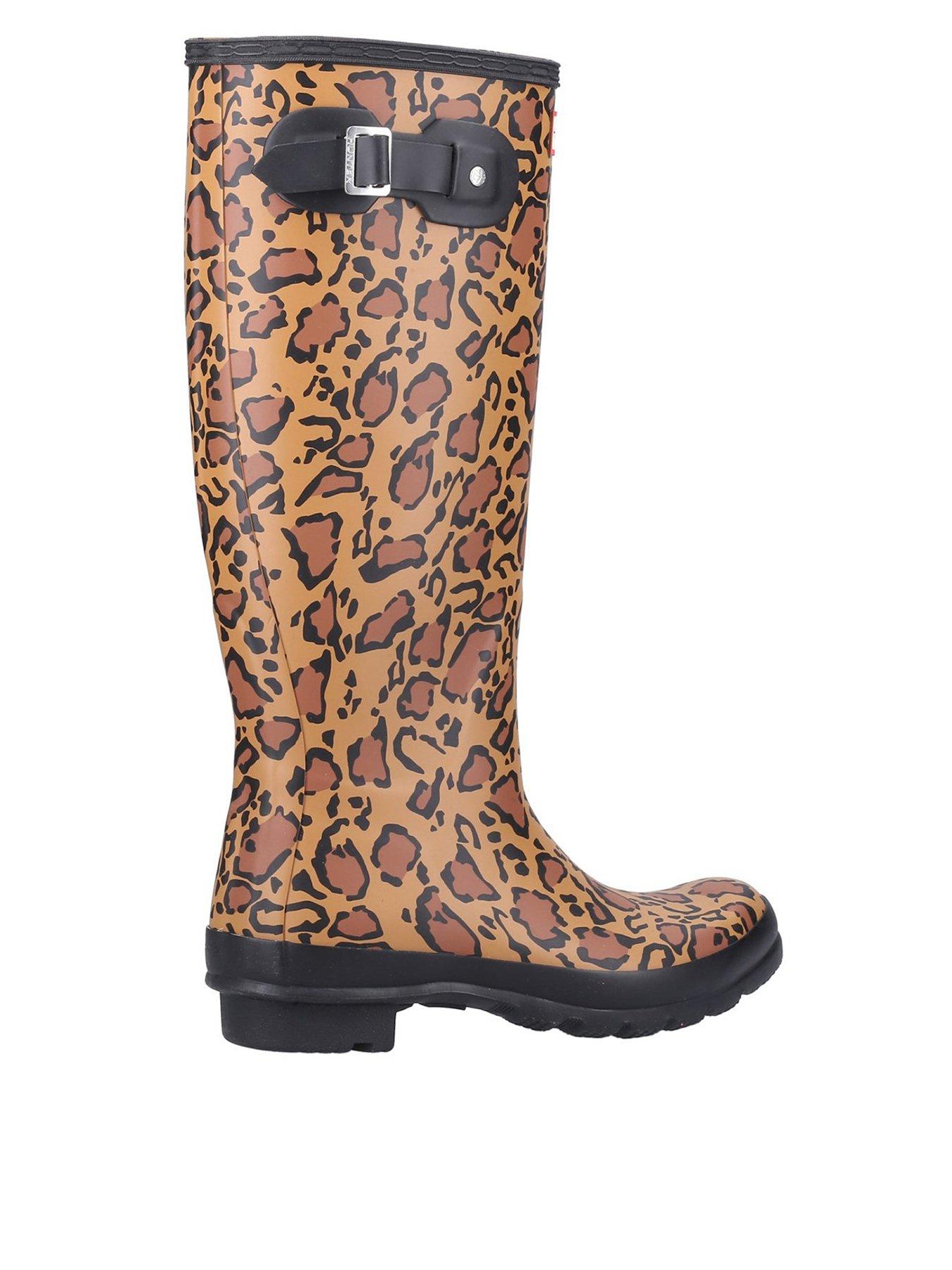 Leopard print 2024 long boots