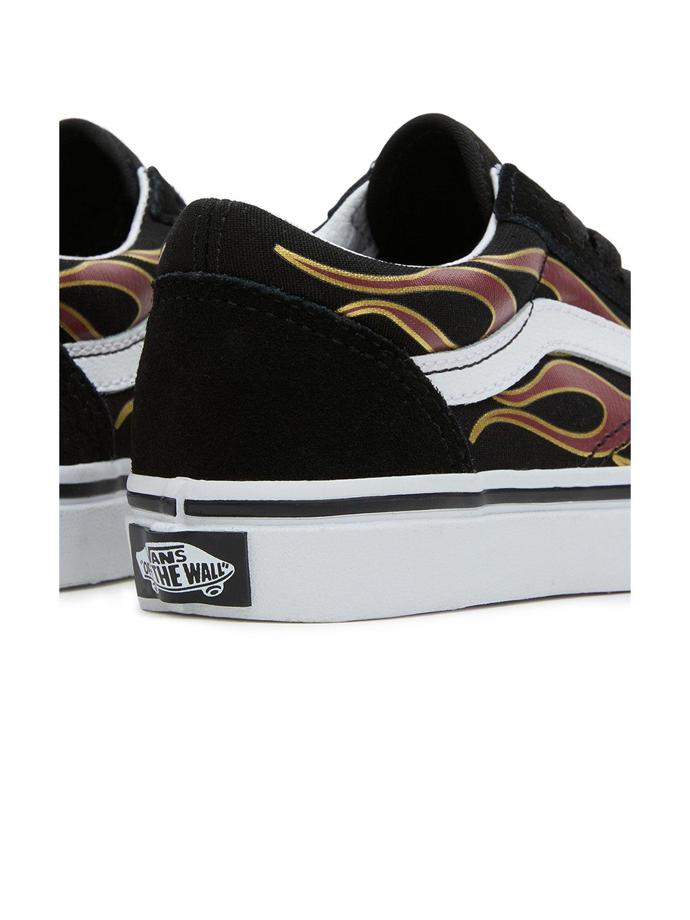 Vans old skool clearance trainers black flame wall