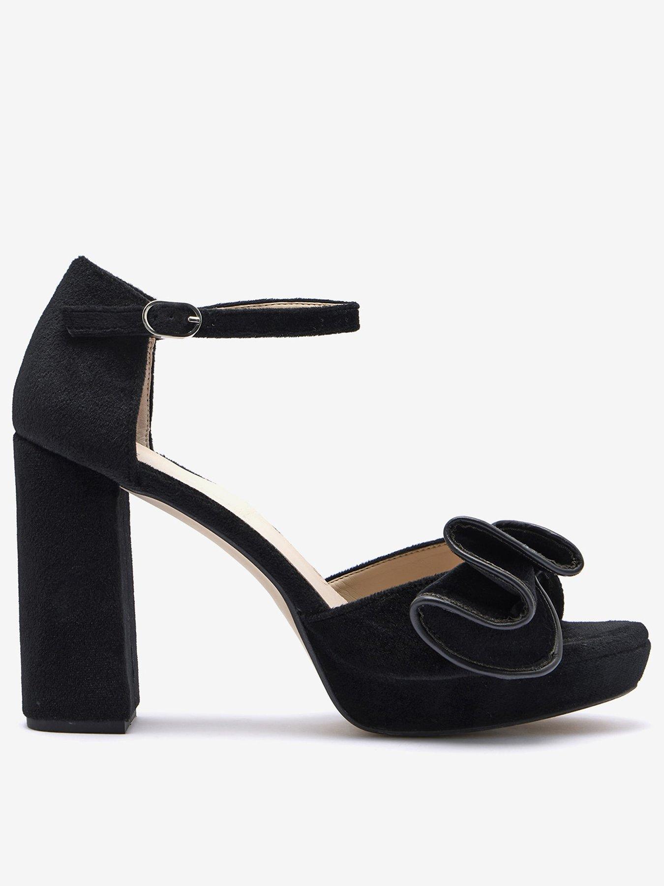 Black velvet platform online sandals