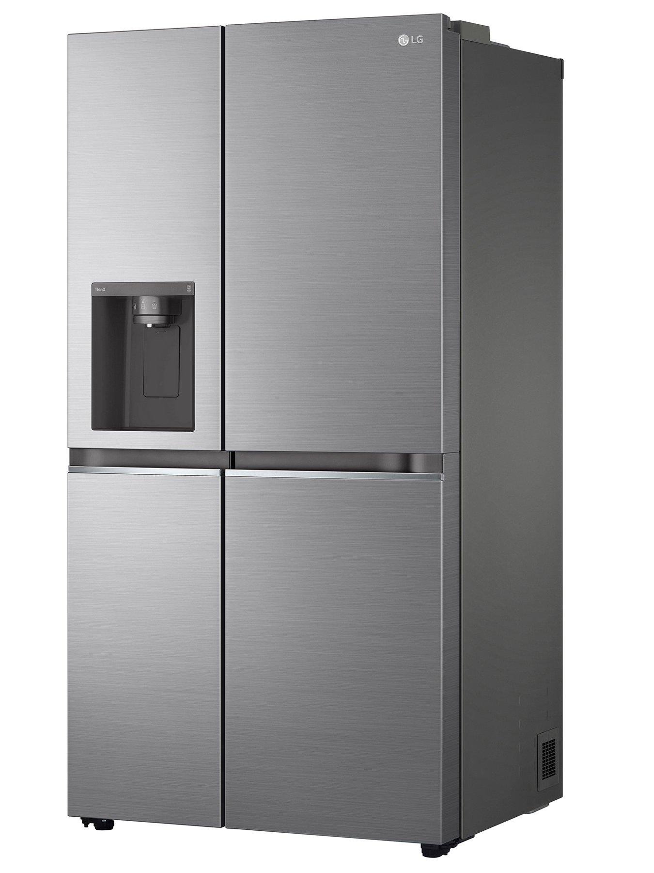 Image 3 of 7 of LG NatureFRESH GSLV71PZTD Side-by-Side Fridge Freezer with Non-Plumbed&nbsp;Water &amp; Ice&nbsp;Dispenser&nbsp;- Shiny Steel - 635L