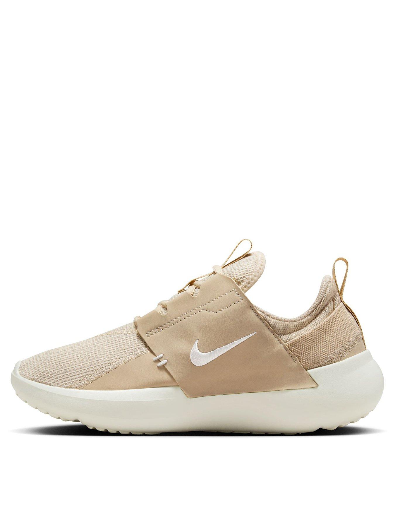 Ladies nike hot sale tn trainers