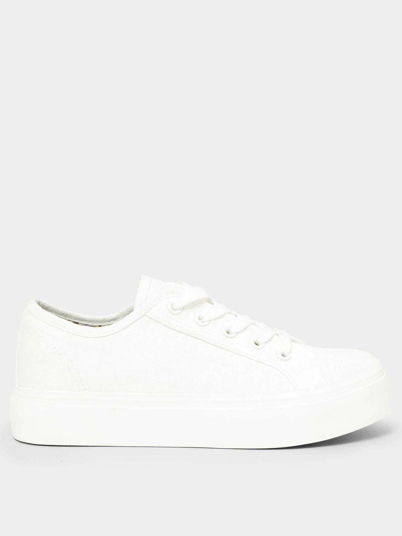 Image 3 of 4 of Joe Browns Got To Have It Pumps - White