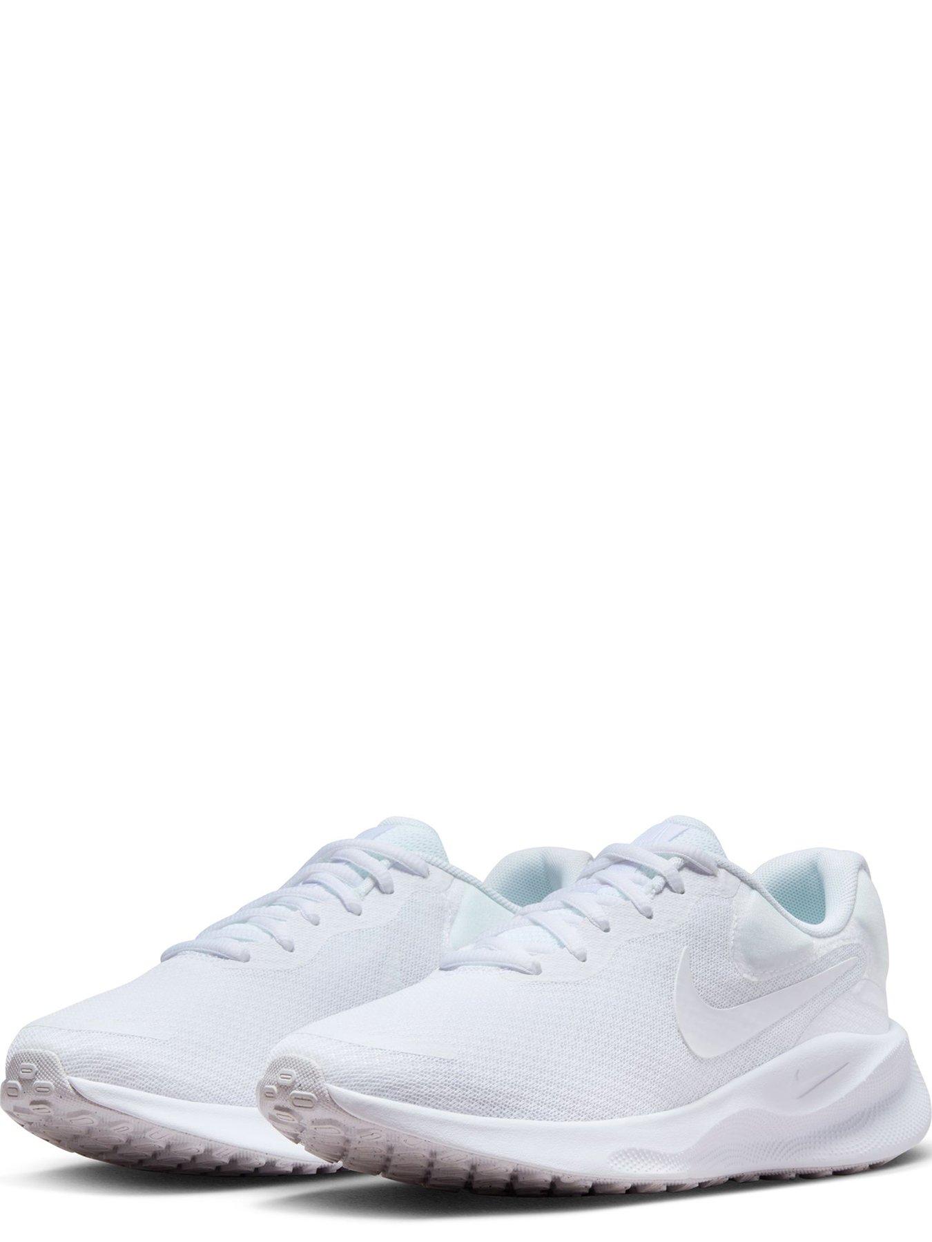 White nike running clearance shoes womens