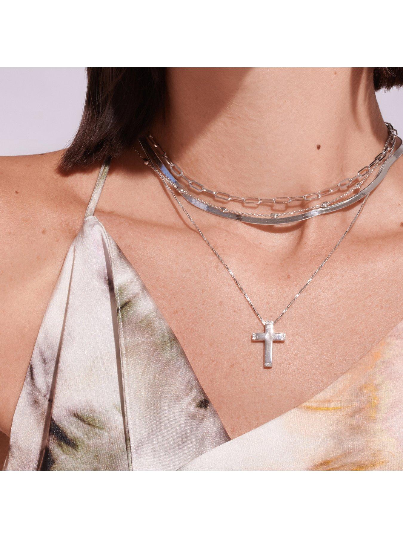 Hot diamonds deals cross necklace