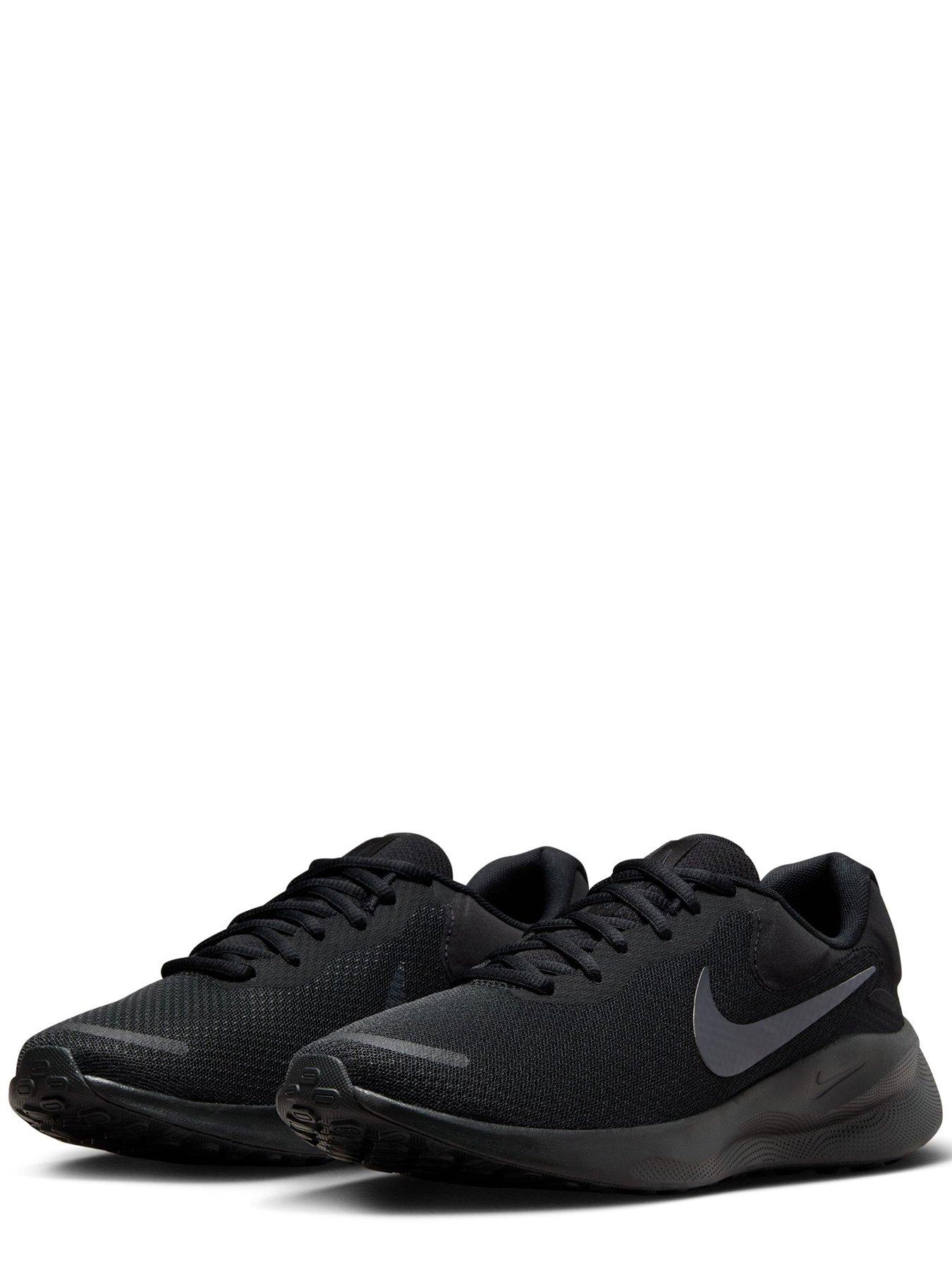 Nike all black sales mens running shoes