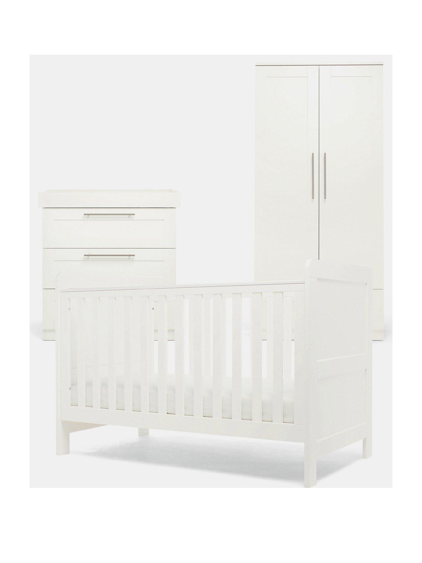 Rialto mamas and papas cheap cot bed