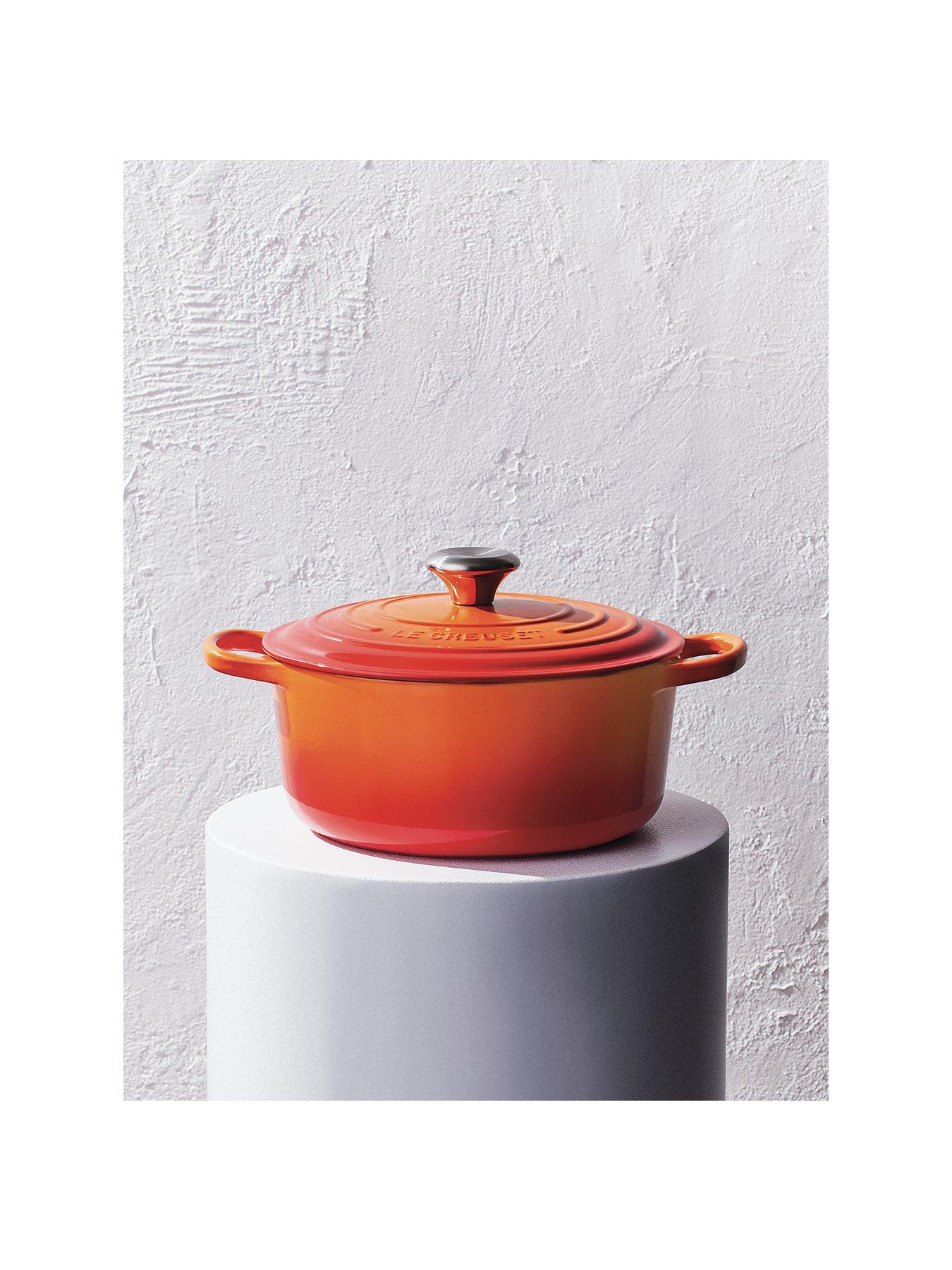 Image 2 of 6 of Le Creuset Signature Cast Iron Round 26 cm Casserole in Volcanic