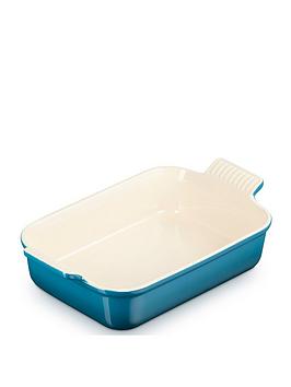 Product photograph of Le Creuset Heritage Stoneware 26 Cm Medium Rectangular Dish In Deep Teal from very.co.uk