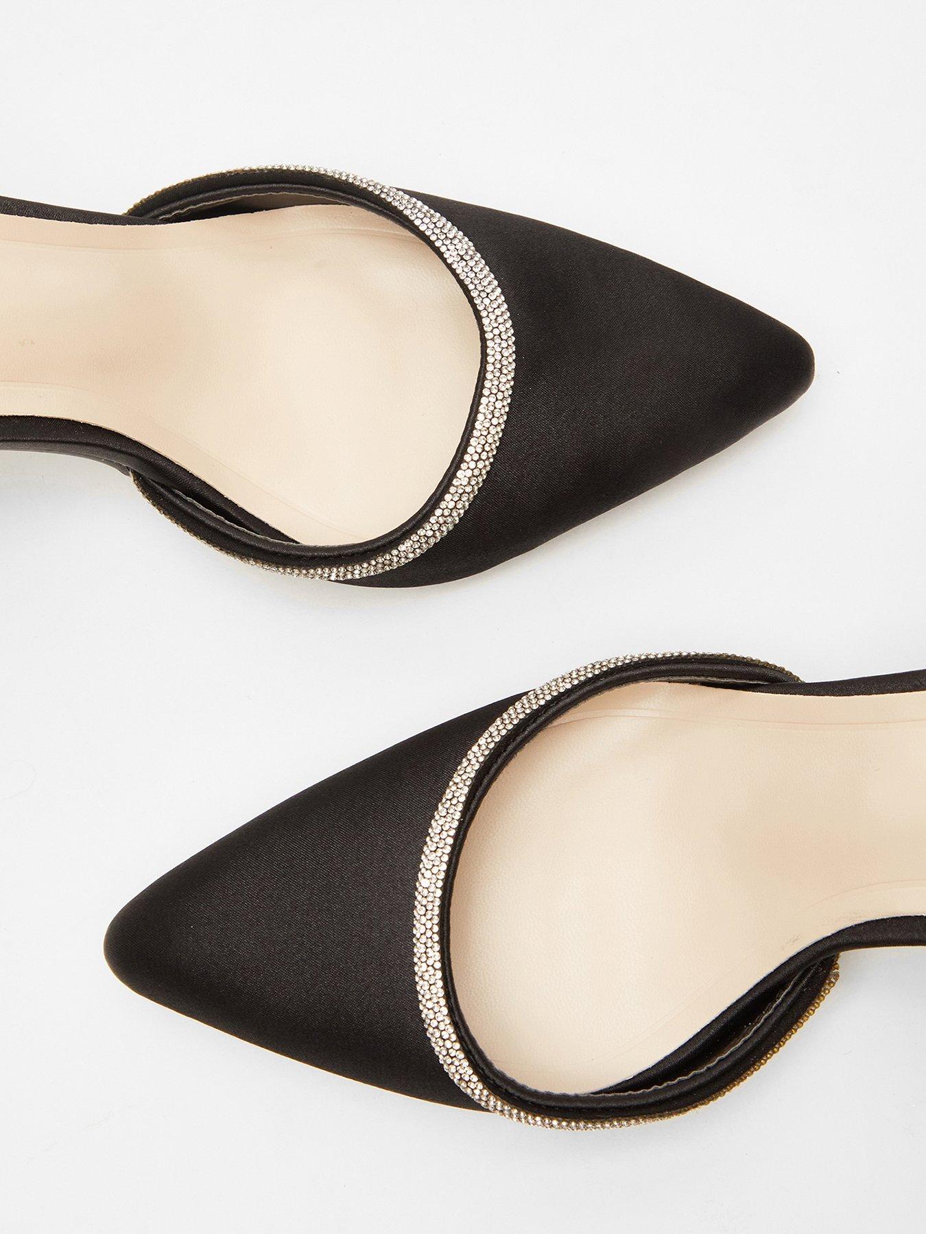 Image 4 of 5 of Quiz Black Satin Diamante Trim Courts