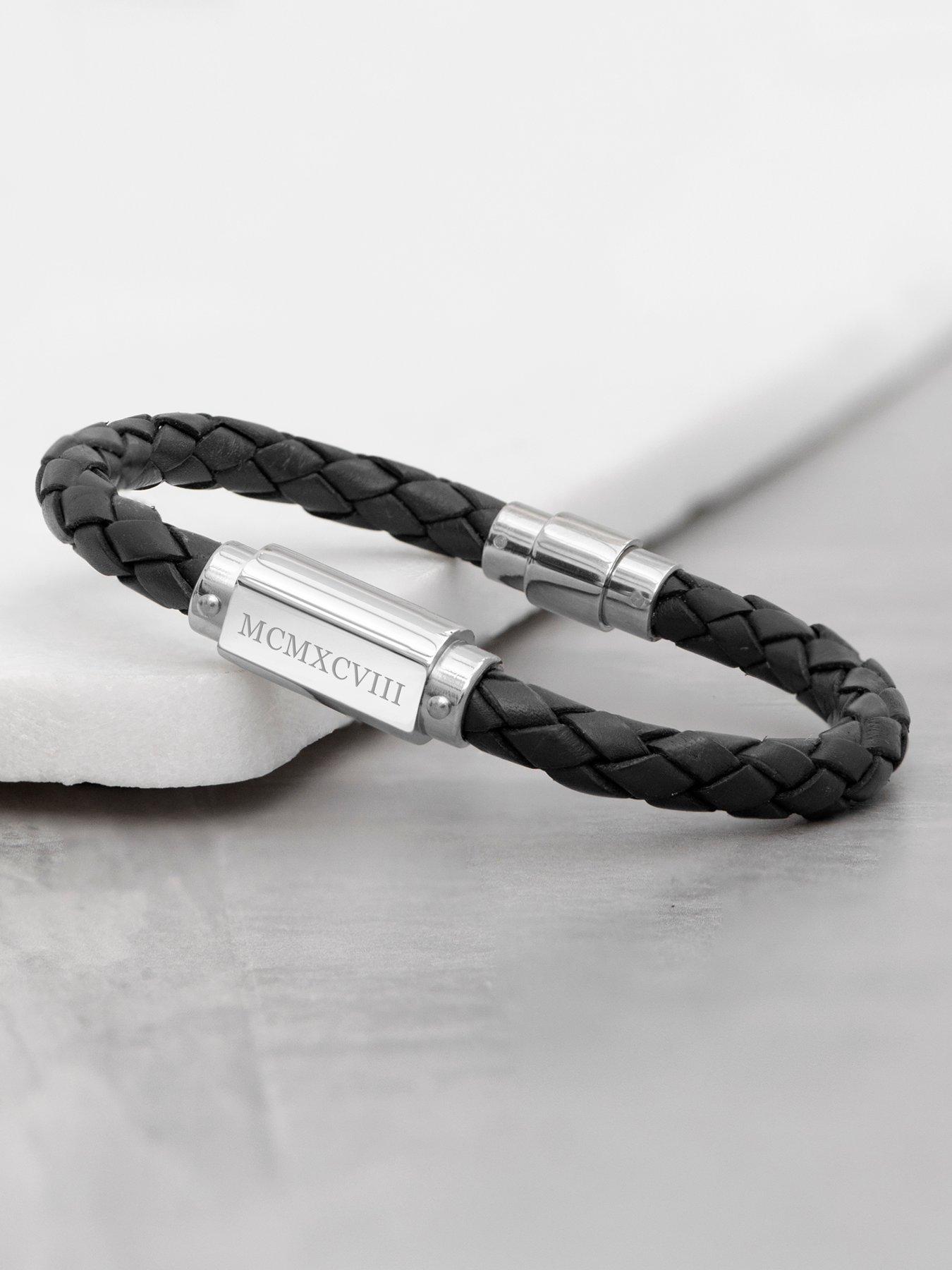 Image 4 of 5 of Treat Republic Personalised Men's Roman Numerals Luxury Black Leather Bracelet