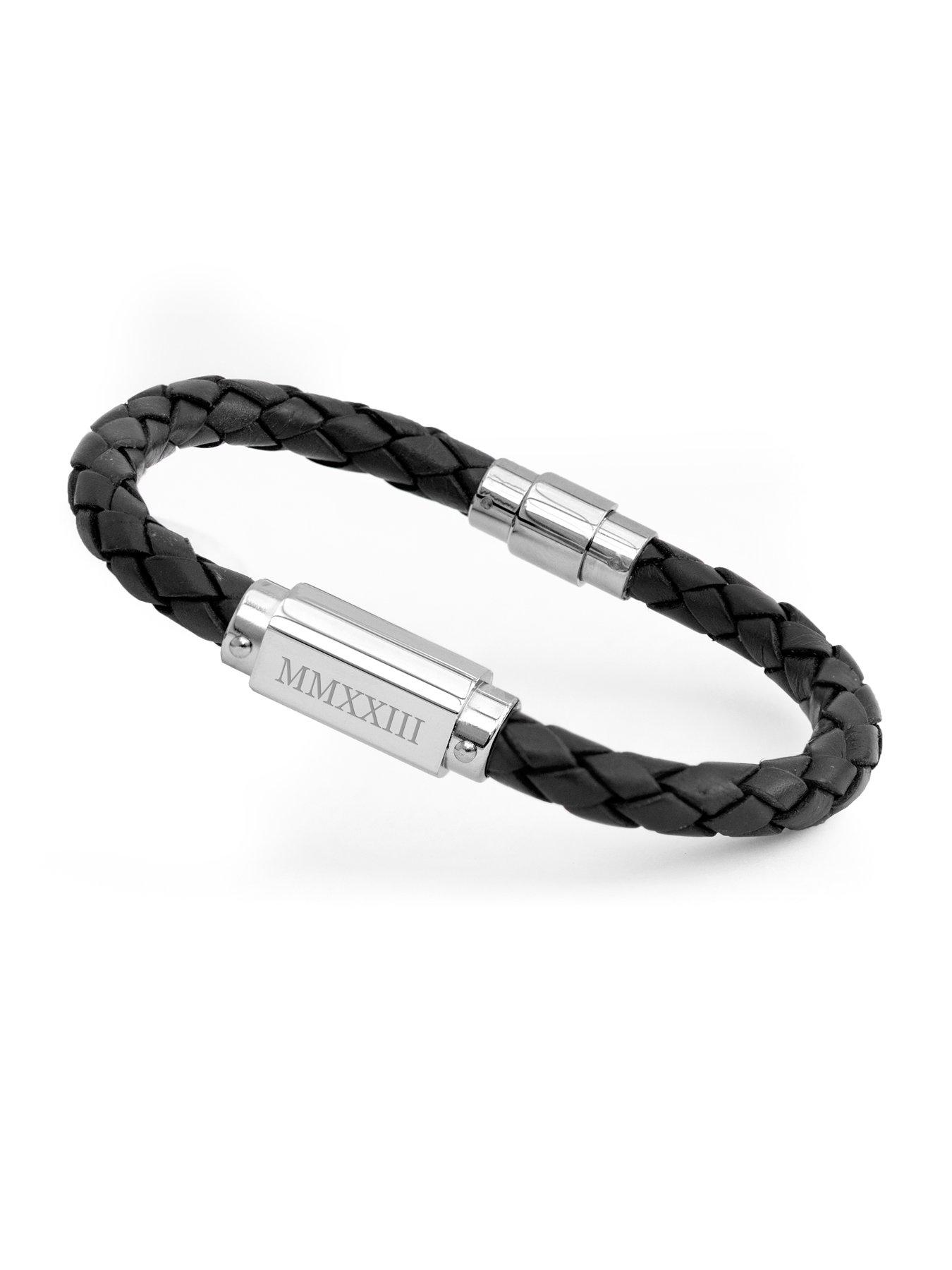 Image 5 of 5 of Treat Republic Personalised Men's Roman Numerals Luxury Black Leather Bracelet