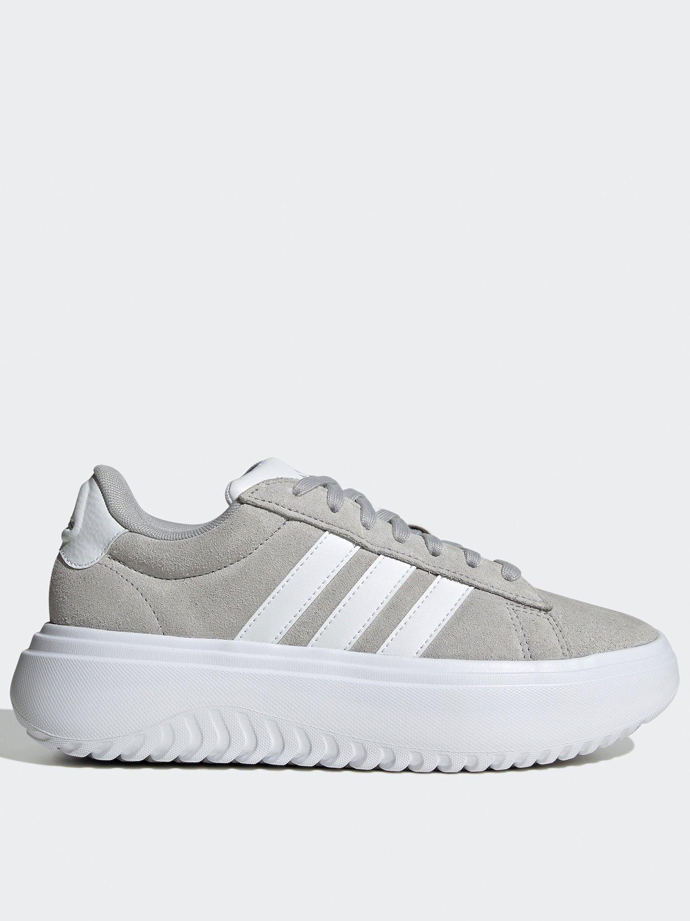 Adidas court hot sale suede ladies trainers