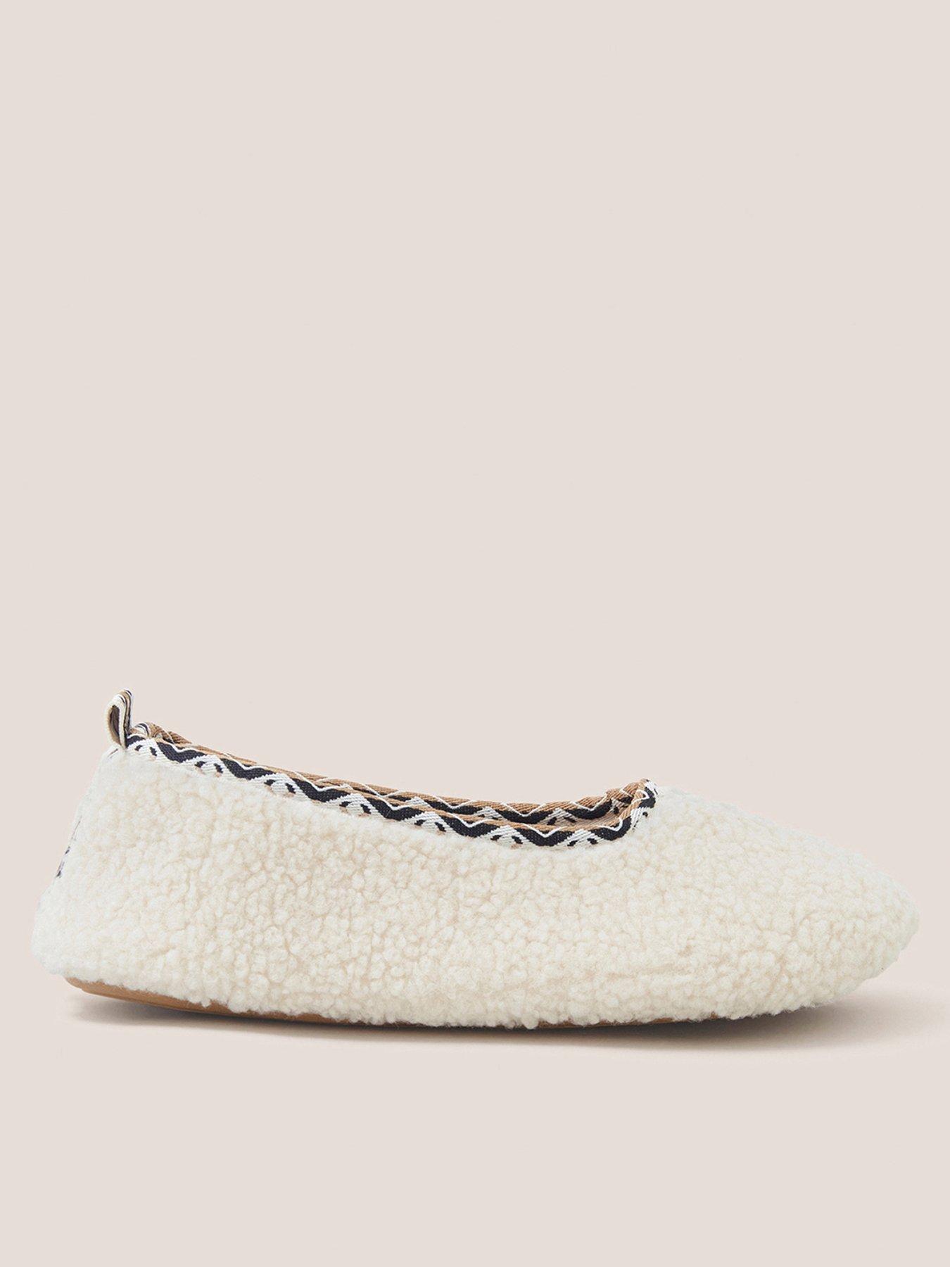 White stuff best sale pom pom slippers