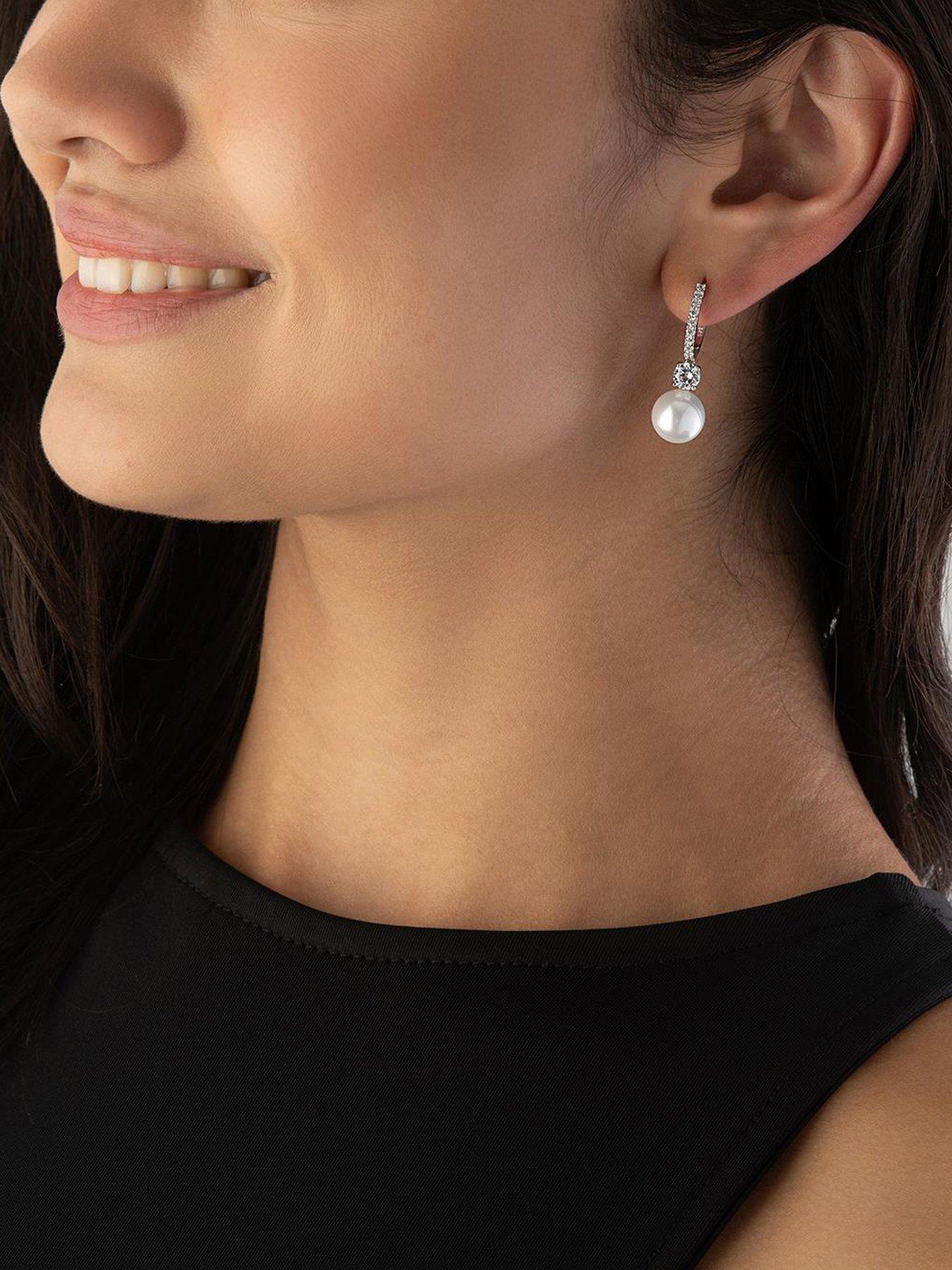 Beaverbrooks drop 2024 earrings