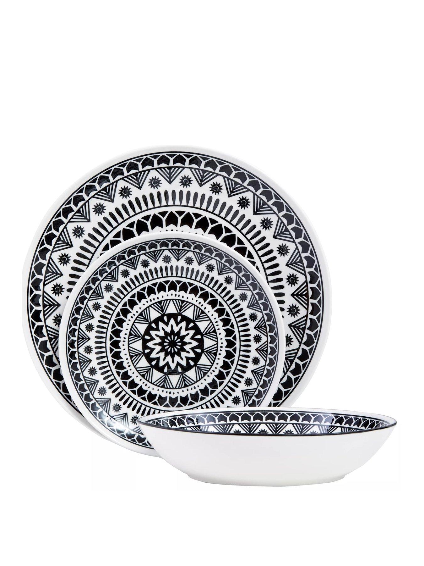 Black and white plate set discount