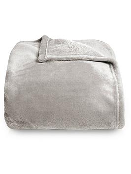 Product photograph of Silentnight Supersoft Extra-large Throw - Silver from very.co.uk