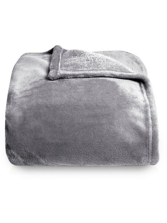 front image of silentnight-supersoft-extra-large-throw-in-charcoalnbsp