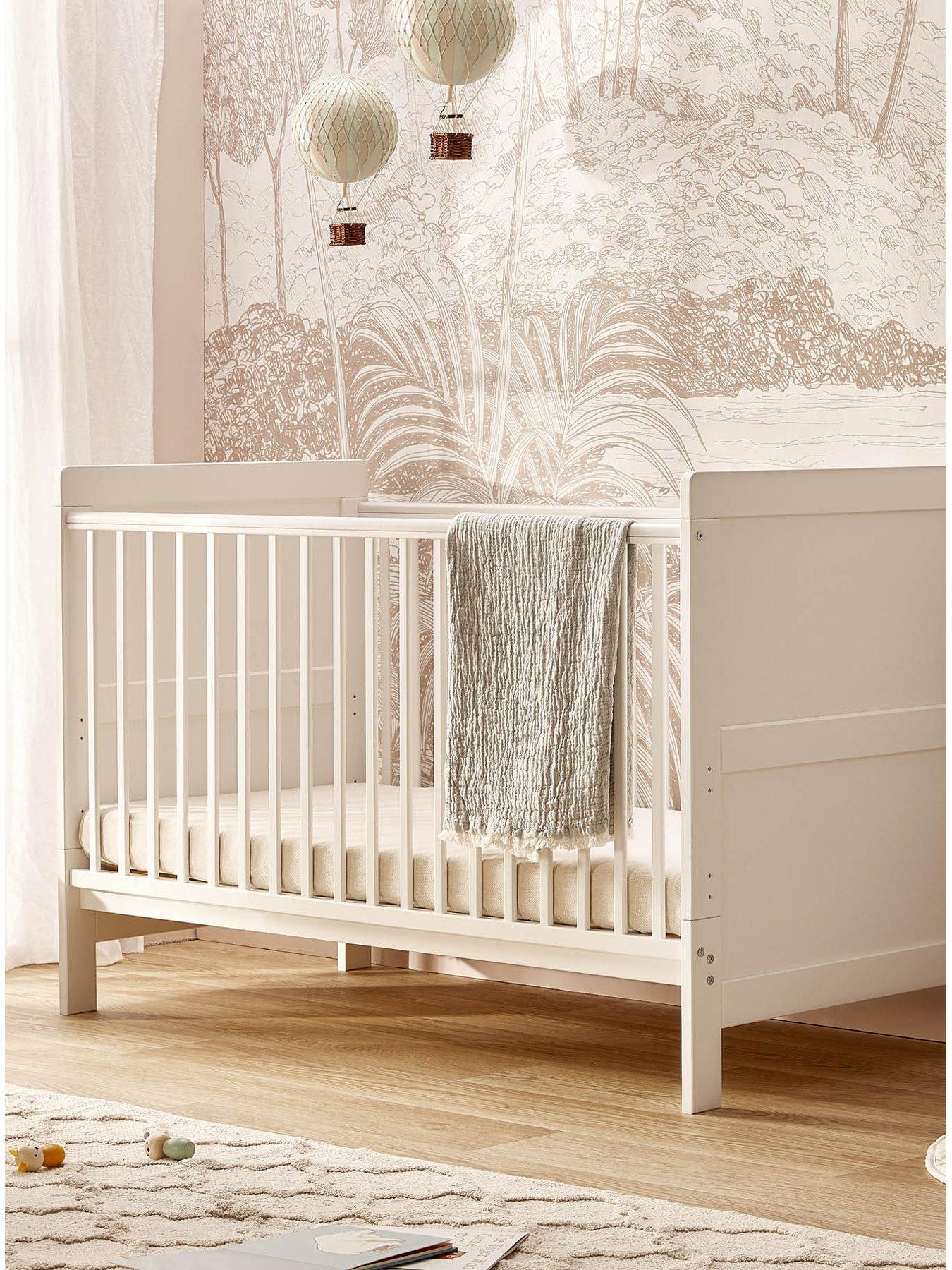 Silver cross clearance cot bed bedding